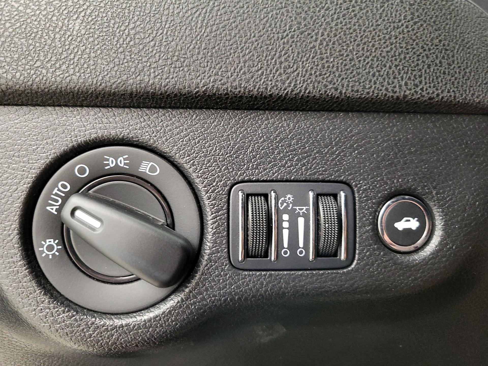 Thumbnail: 2023 Dodge Charger - 13