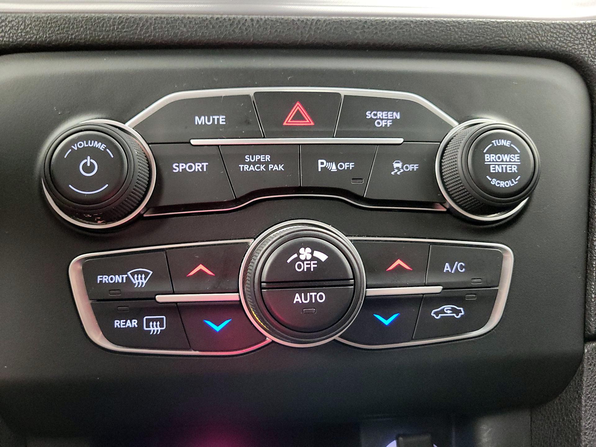 Thumbnail: 2023 Dodge Charger - 16