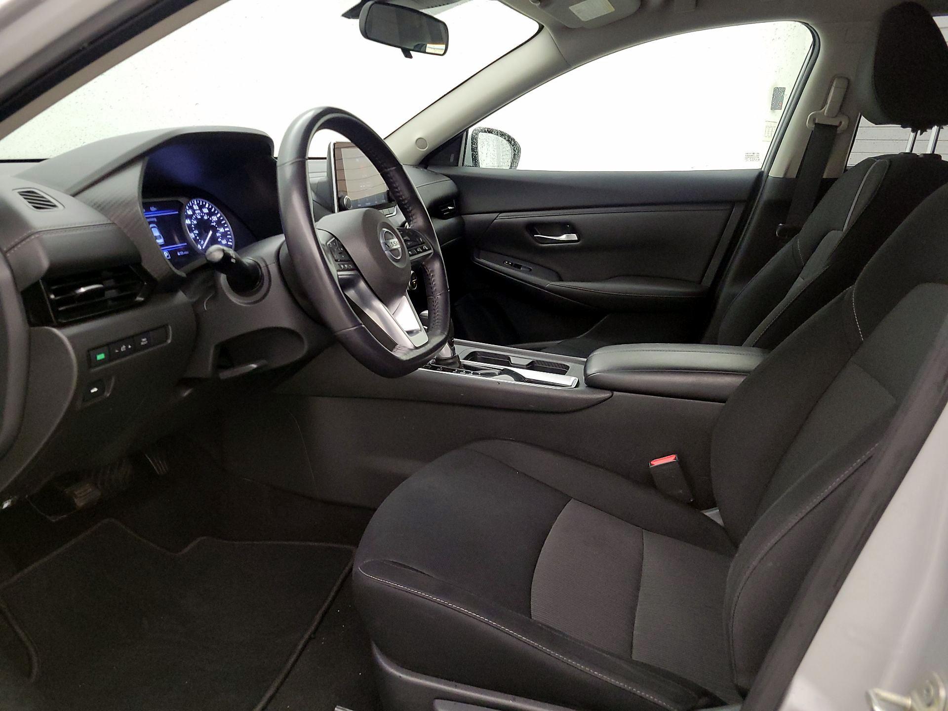 Thumbnail: 2021 Nissan Sentra - 11