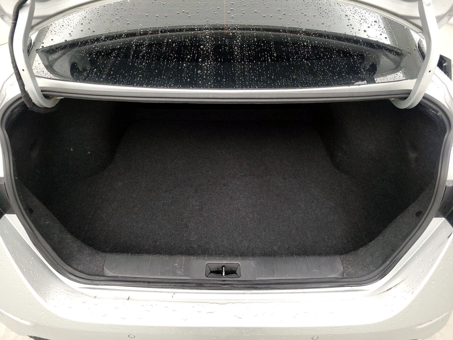 Thumbnail: 2021 Nissan Sentra - 20