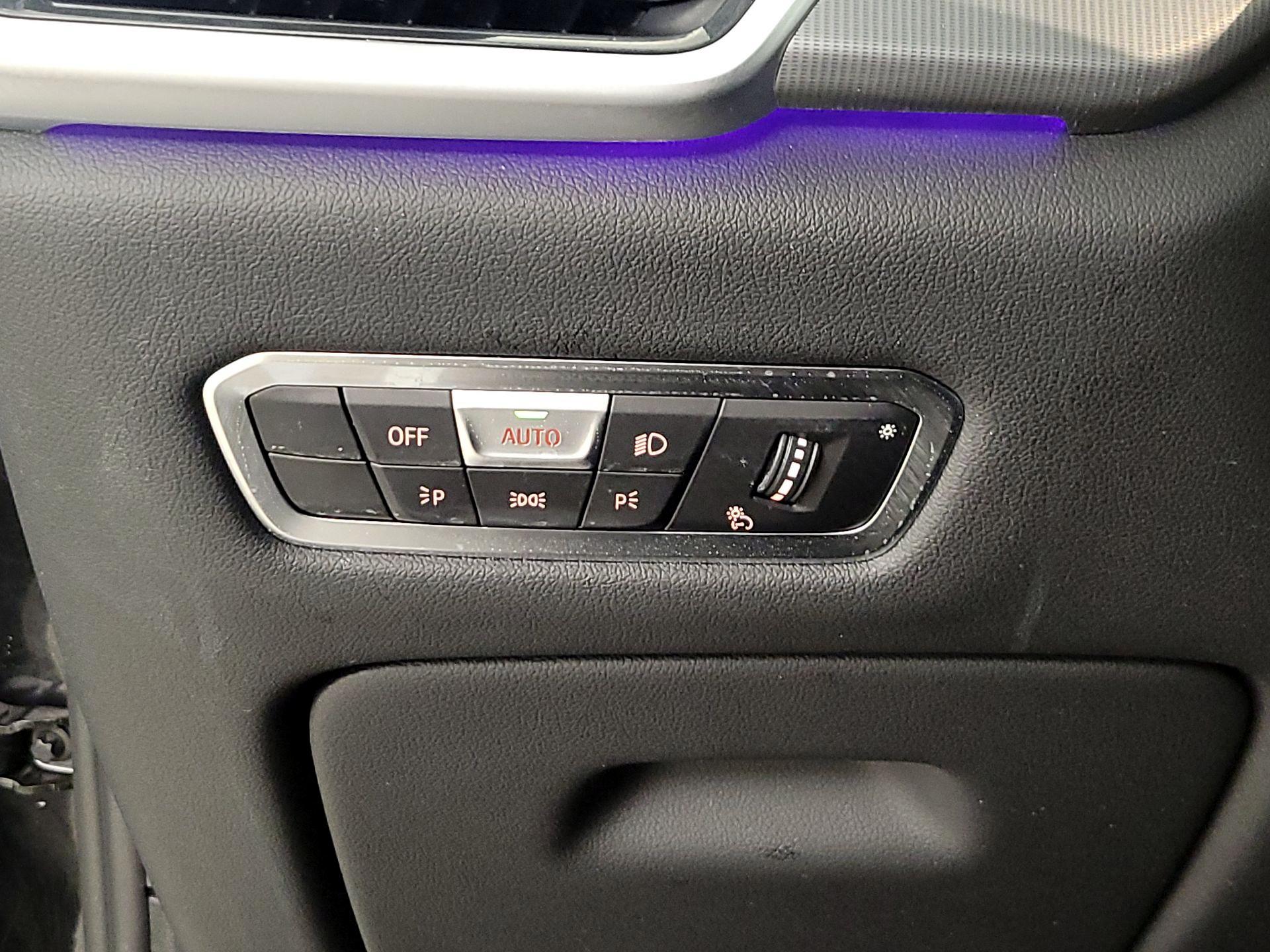 Thumbnail: 2022 BMW X5 - 13