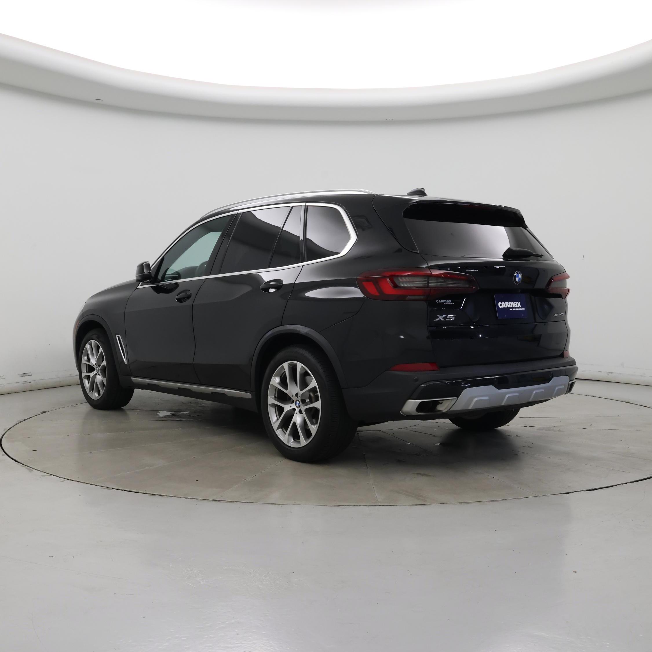 Thumbnail: 2022 BMW X5 - 2