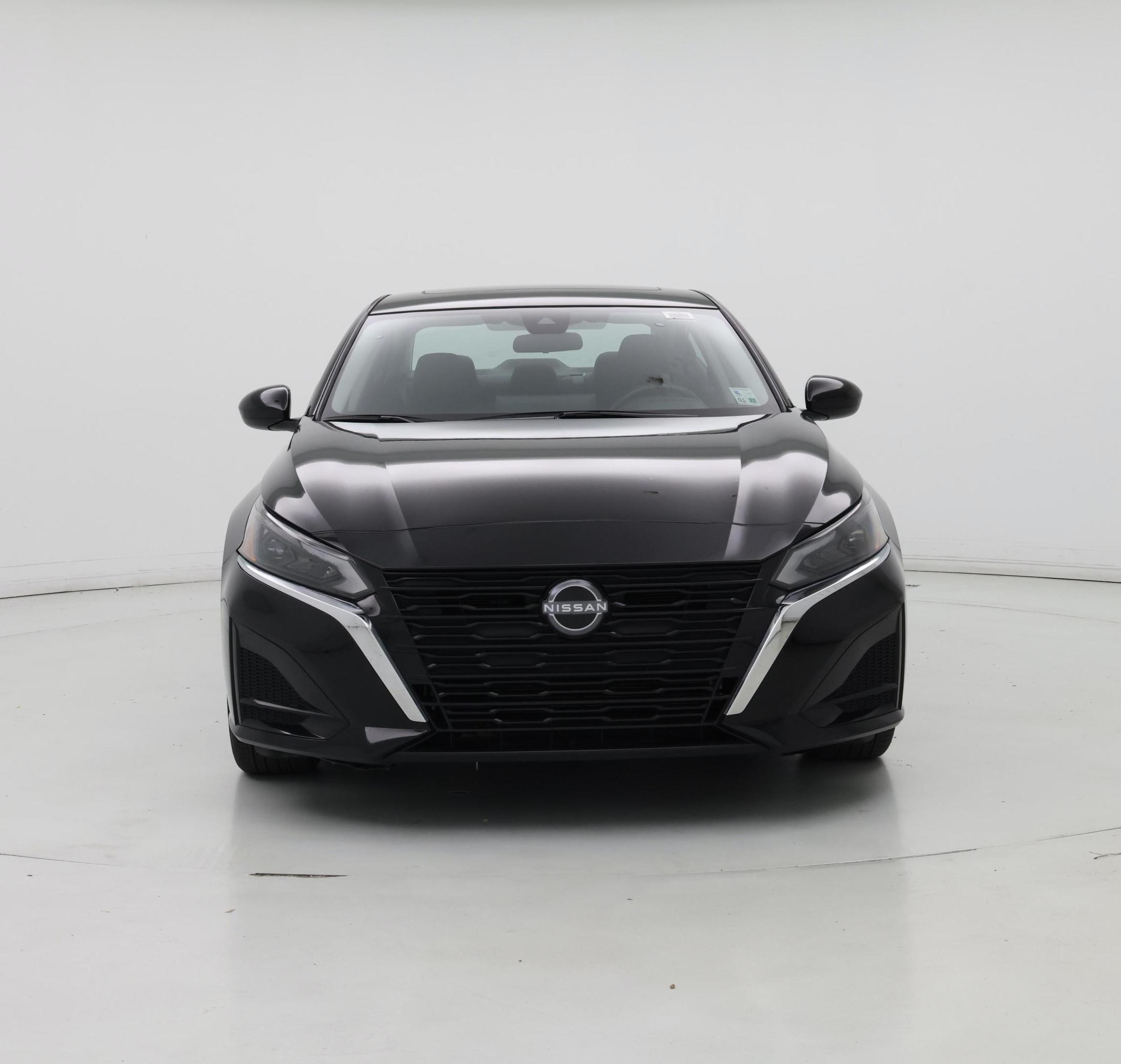 Thumbnail: 2023 Nissan Altima - 5