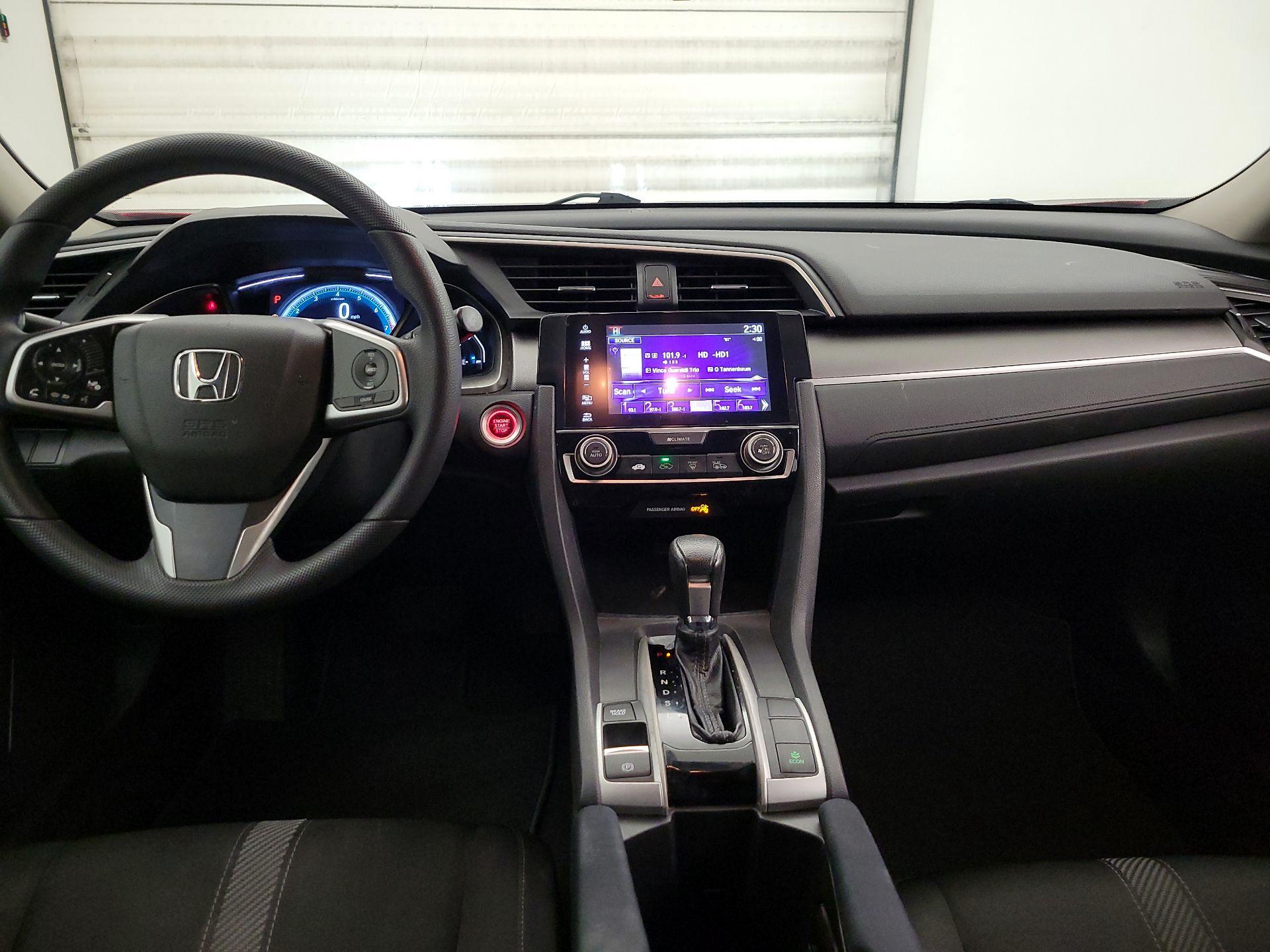 Thumbnail: 2017 Honda Civic - 9