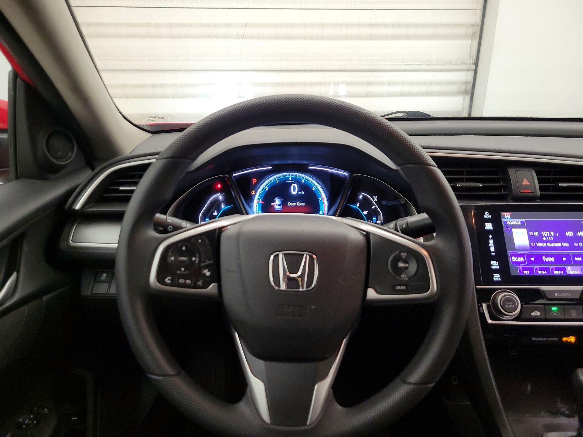 Thumbnail: 2017 Honda Civic - 10