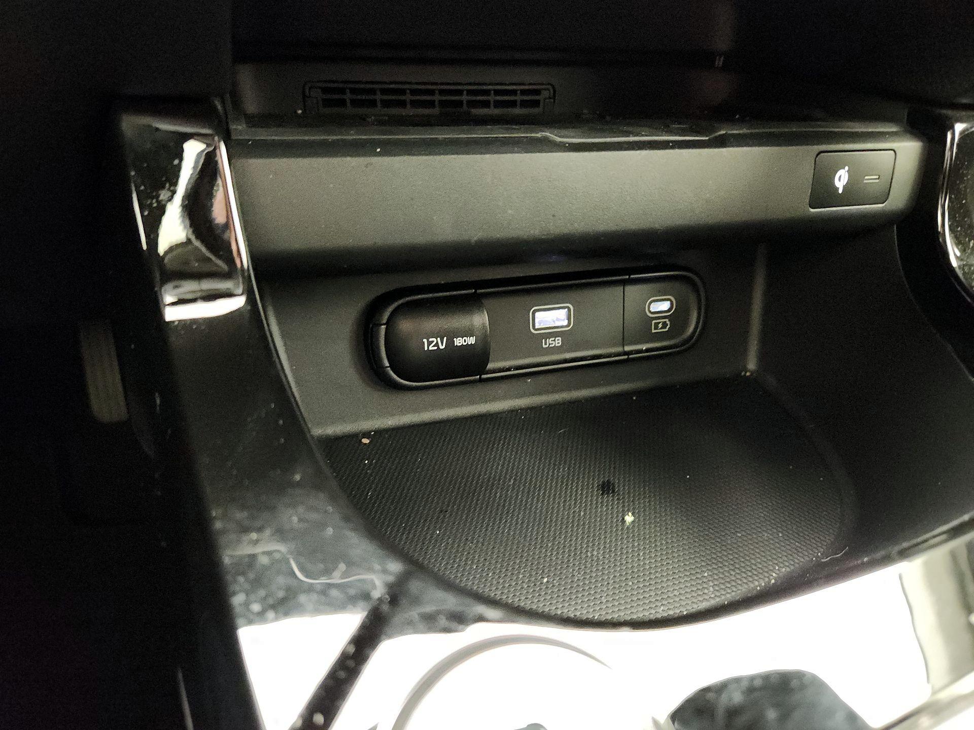 Thumbnail: 2024 Kia Seltos - 19