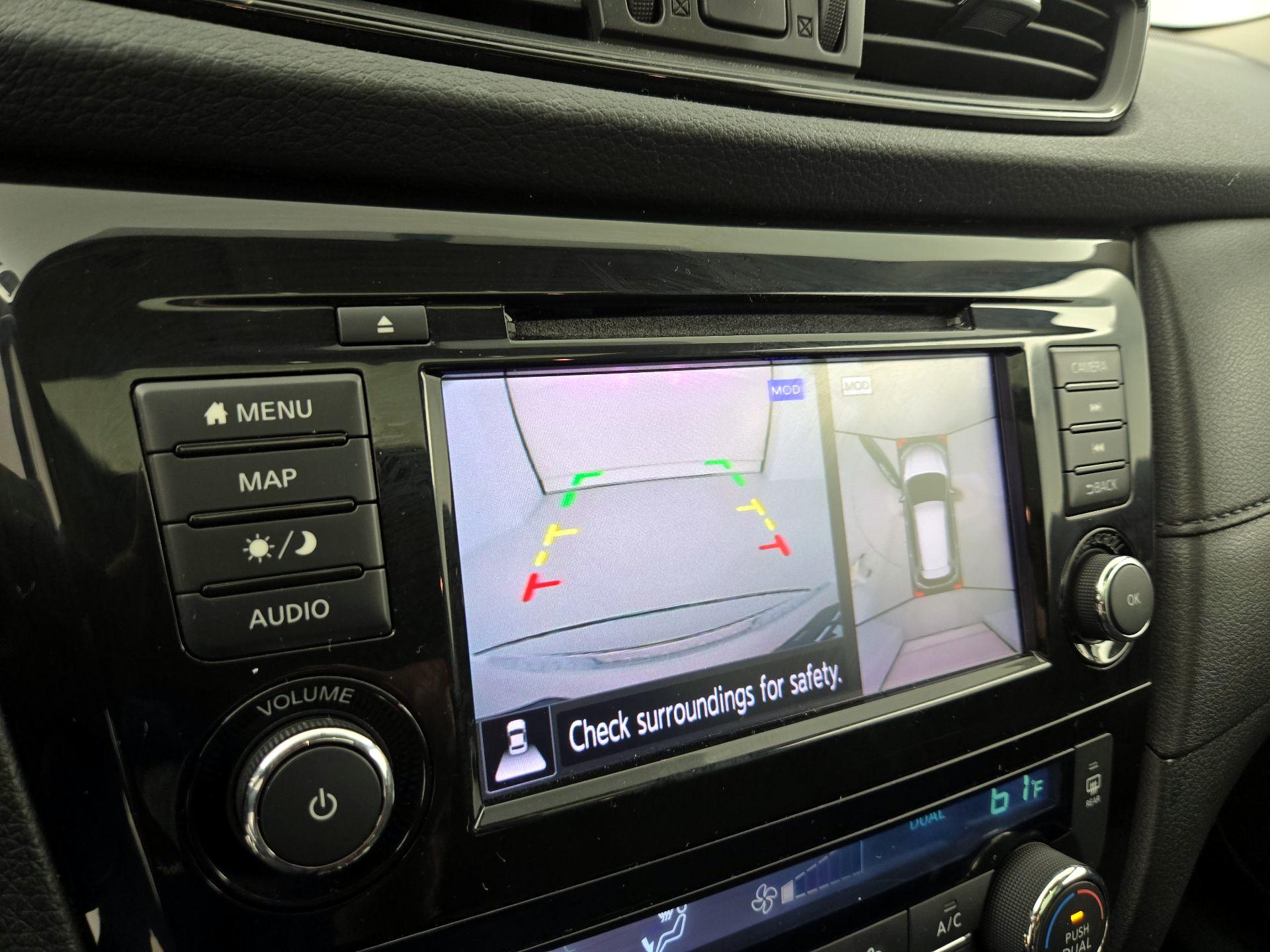 Thumbnail: 2018 Nissan Rogue - 15