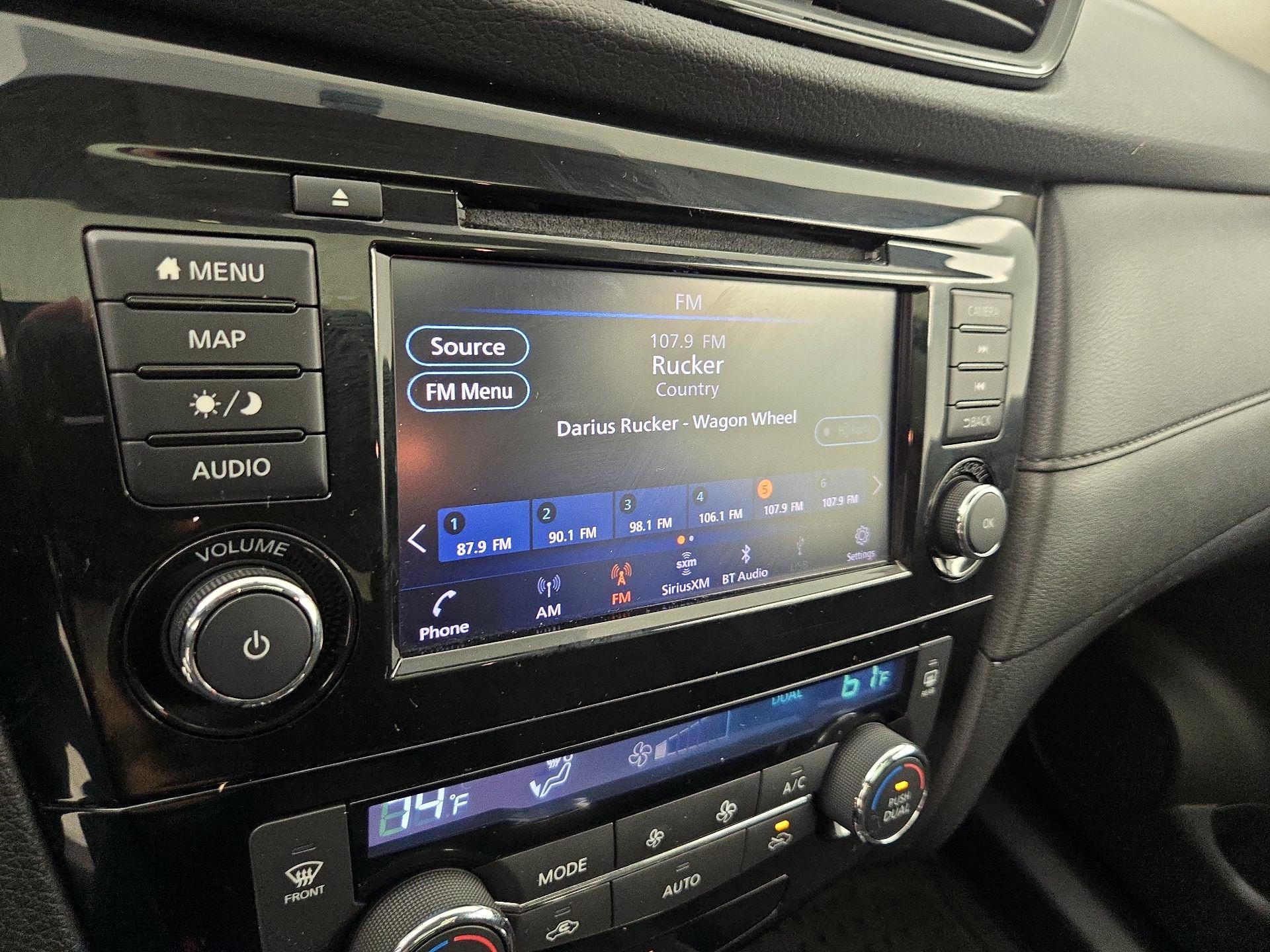 Thumbnail: 2018 Nissan Rogue - 16