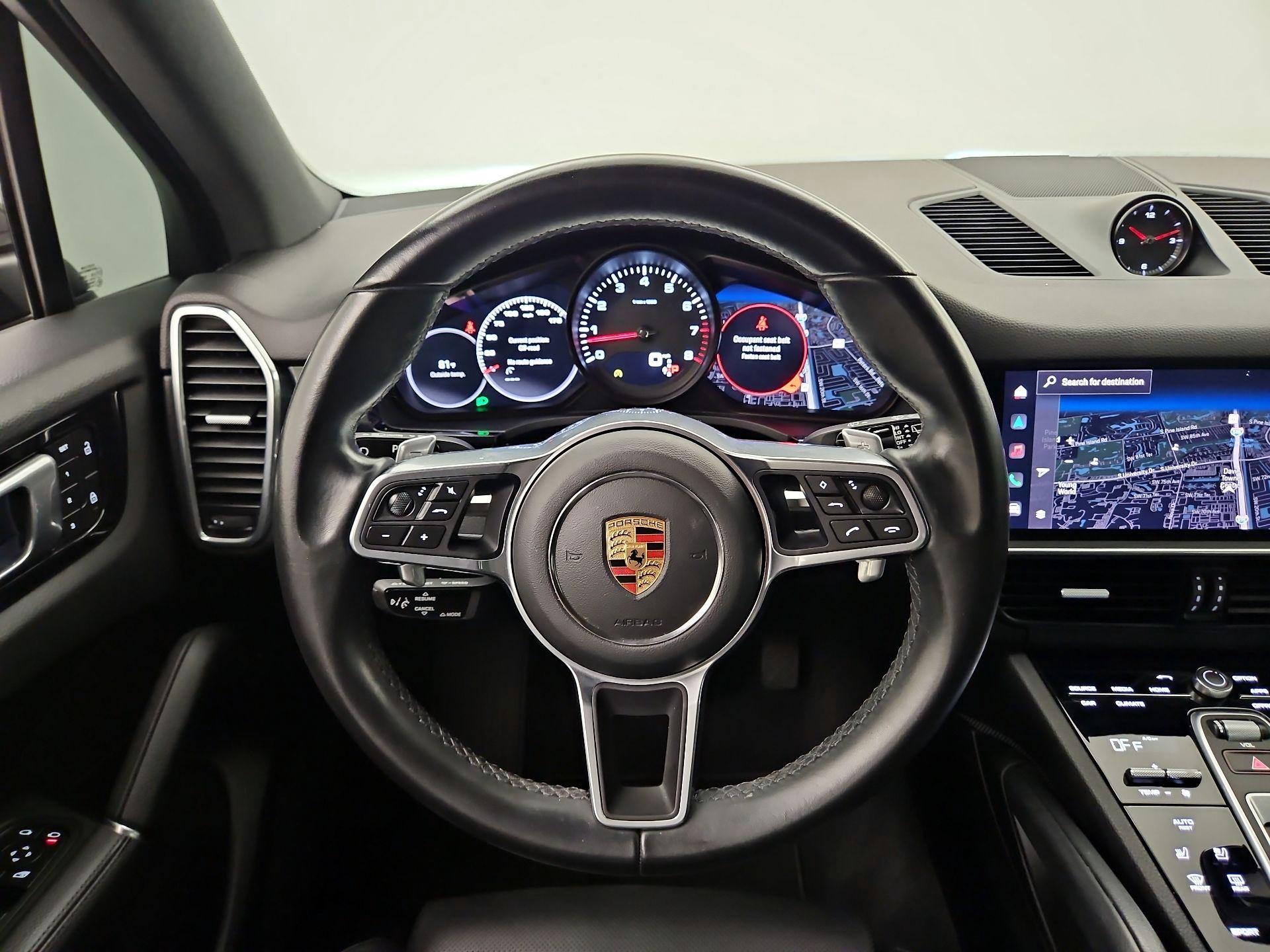 Thumbnail: 2023 Porsche Cayenne - 10