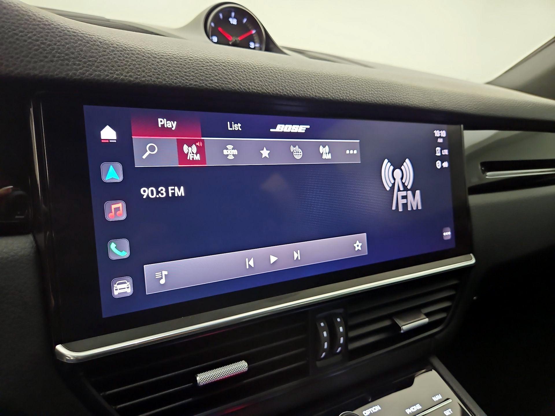 Thumbnail: 2023 Porsche Cayenne - 16