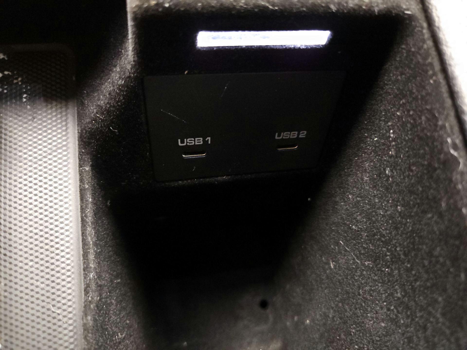 Thumbnail: 2023 Porsche Cayenne - 19