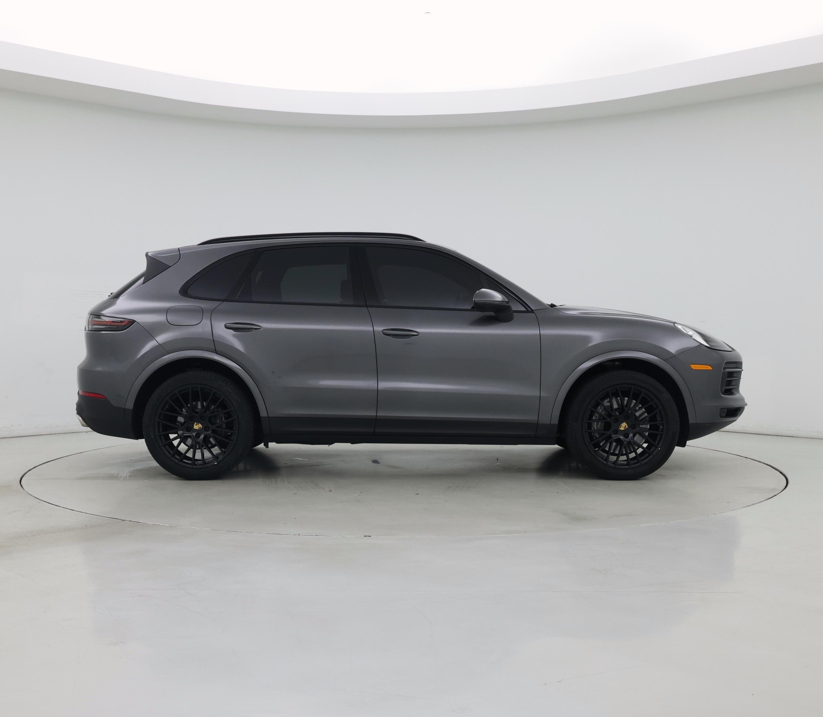 Thumbnail: 2023 Porsche Cayenne - 7