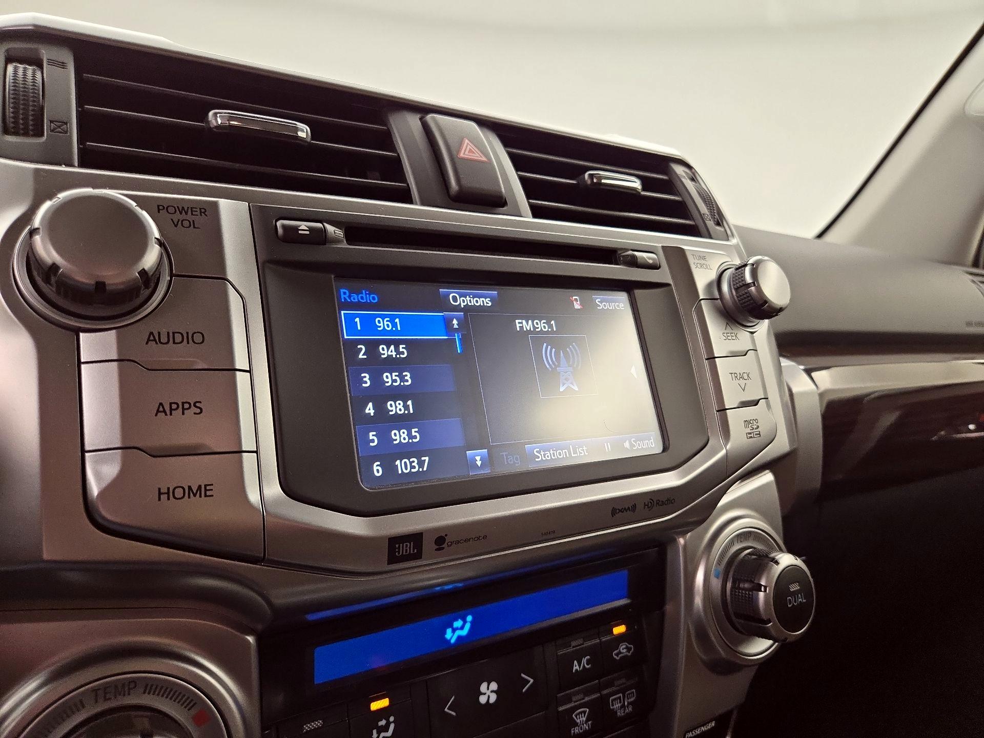 Thumbnail: 2019 Toyota 4Runner - 16