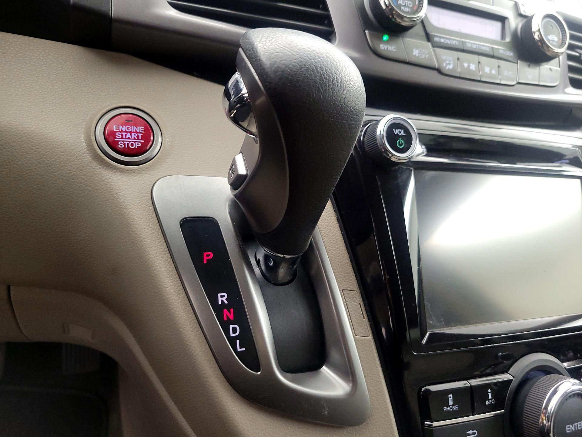 Thumbnail: 2014 Honda Odyssey - 17