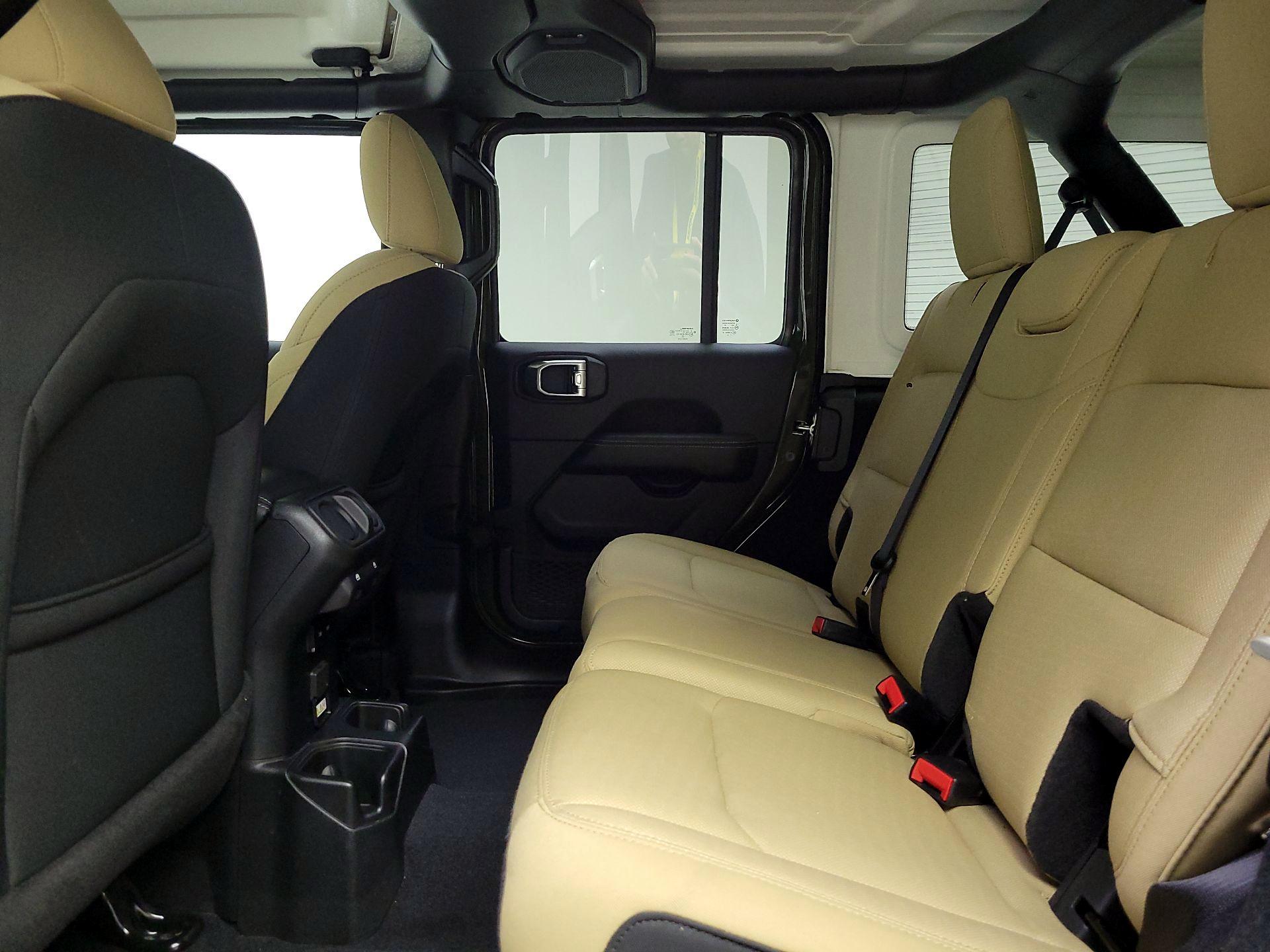 Thumbnail: 2023 Jeep Wrangler - 20