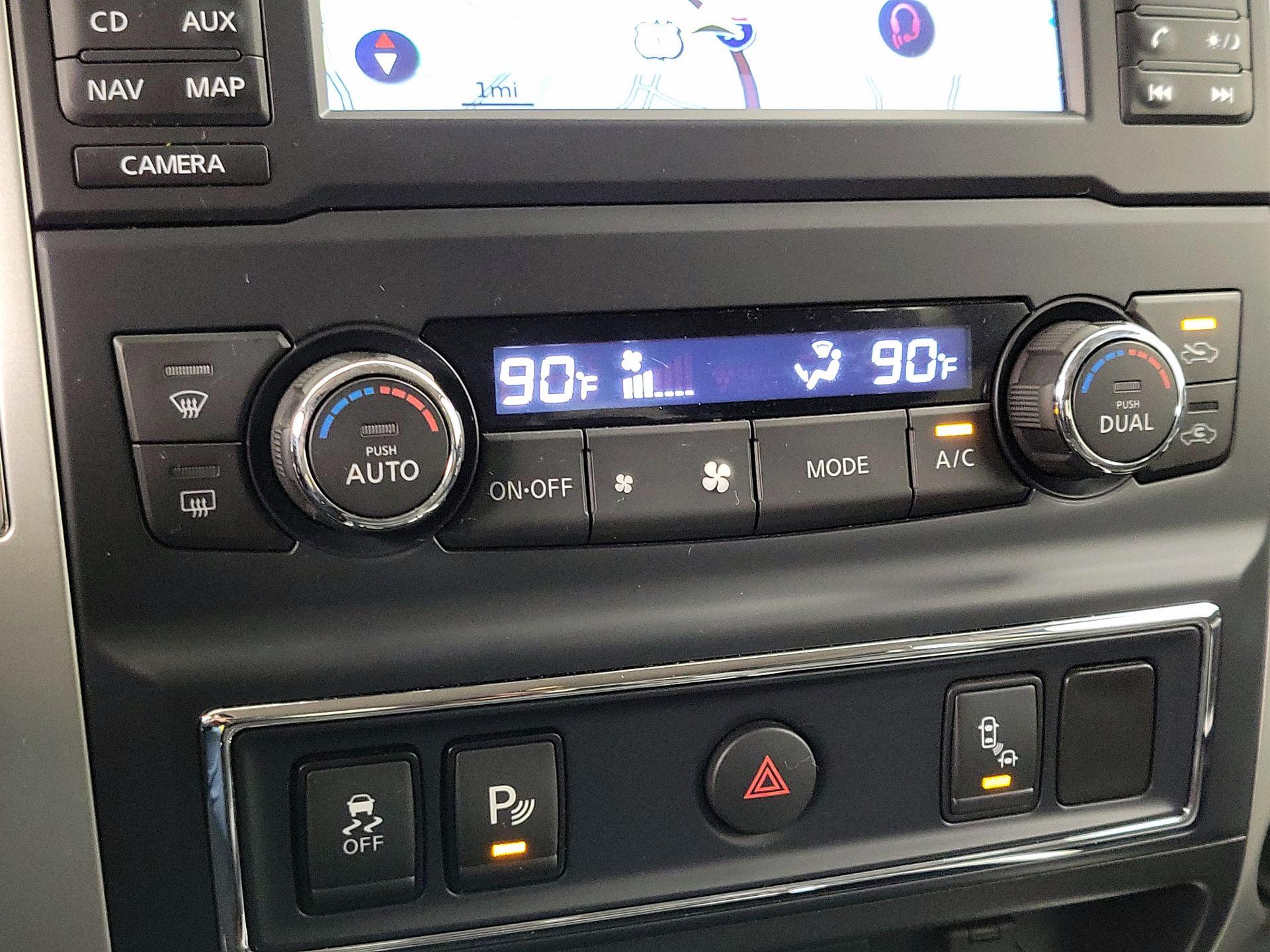 Thumbnail: 2017 Nissan Titan - 17