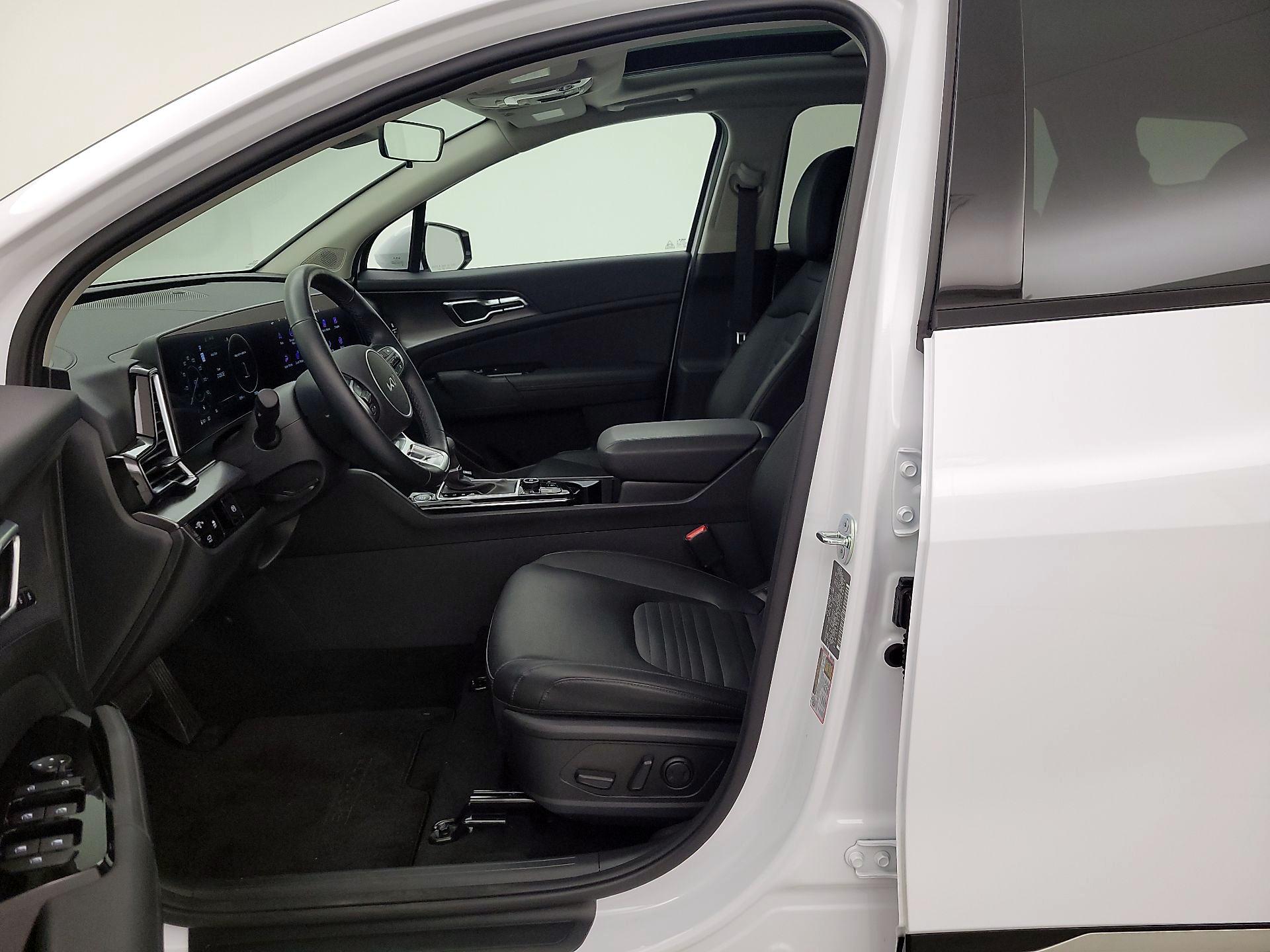 Thumbnail: 2025 Kia Sportage - 11