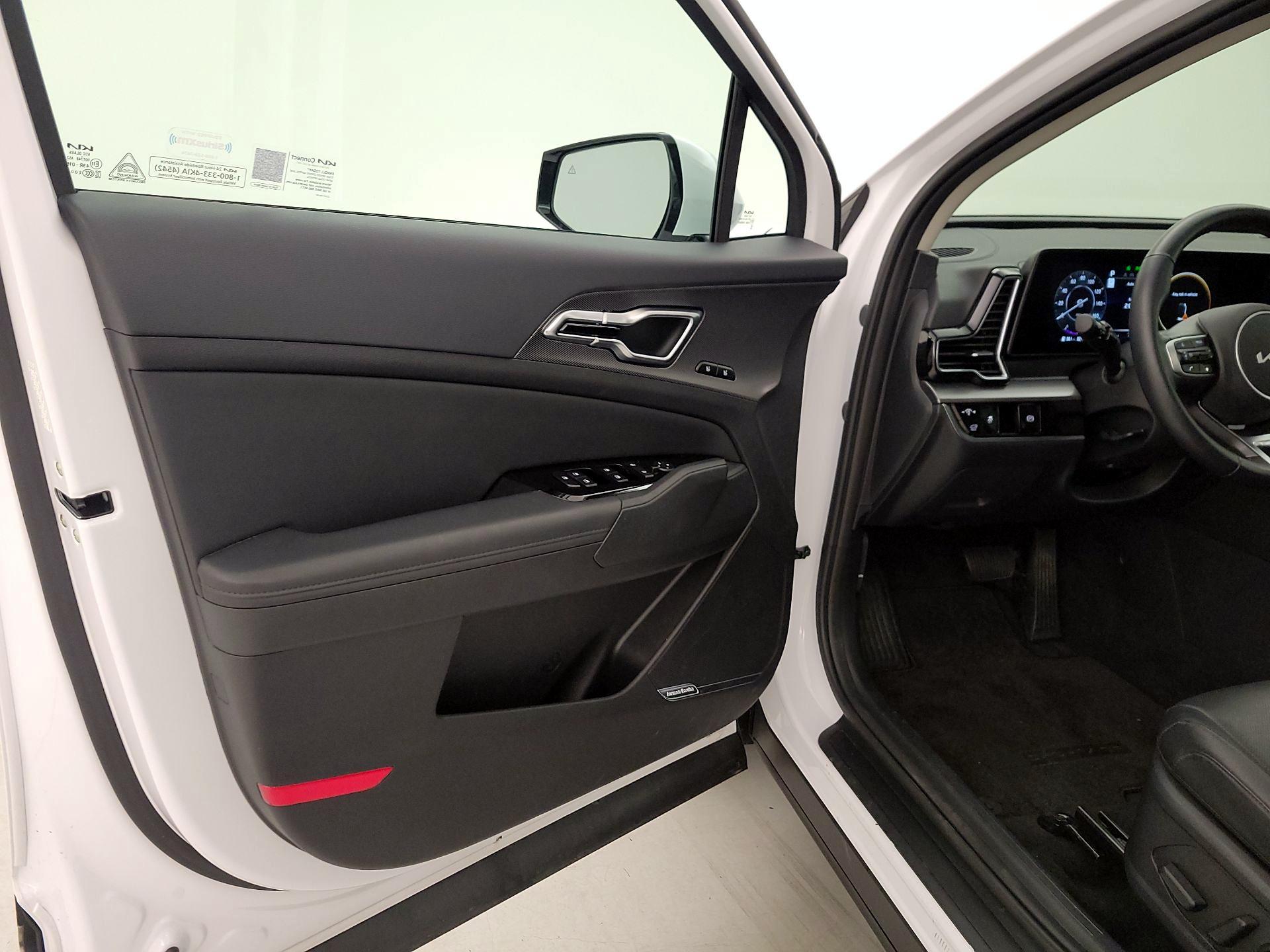 Thumbnail: 2025 Kia Sportage - 12