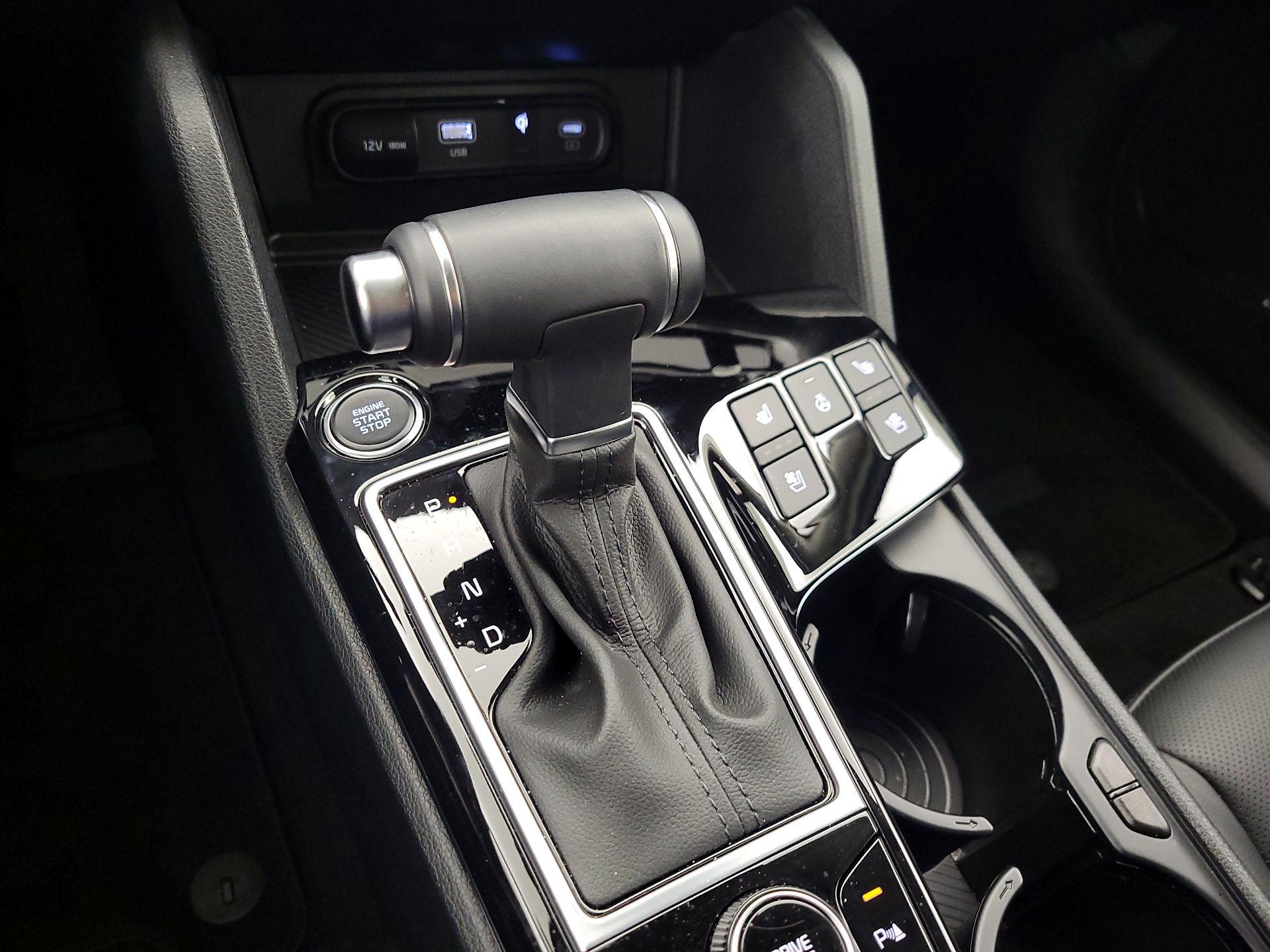 Thumbnail: 2025 Kia Sportage - 18