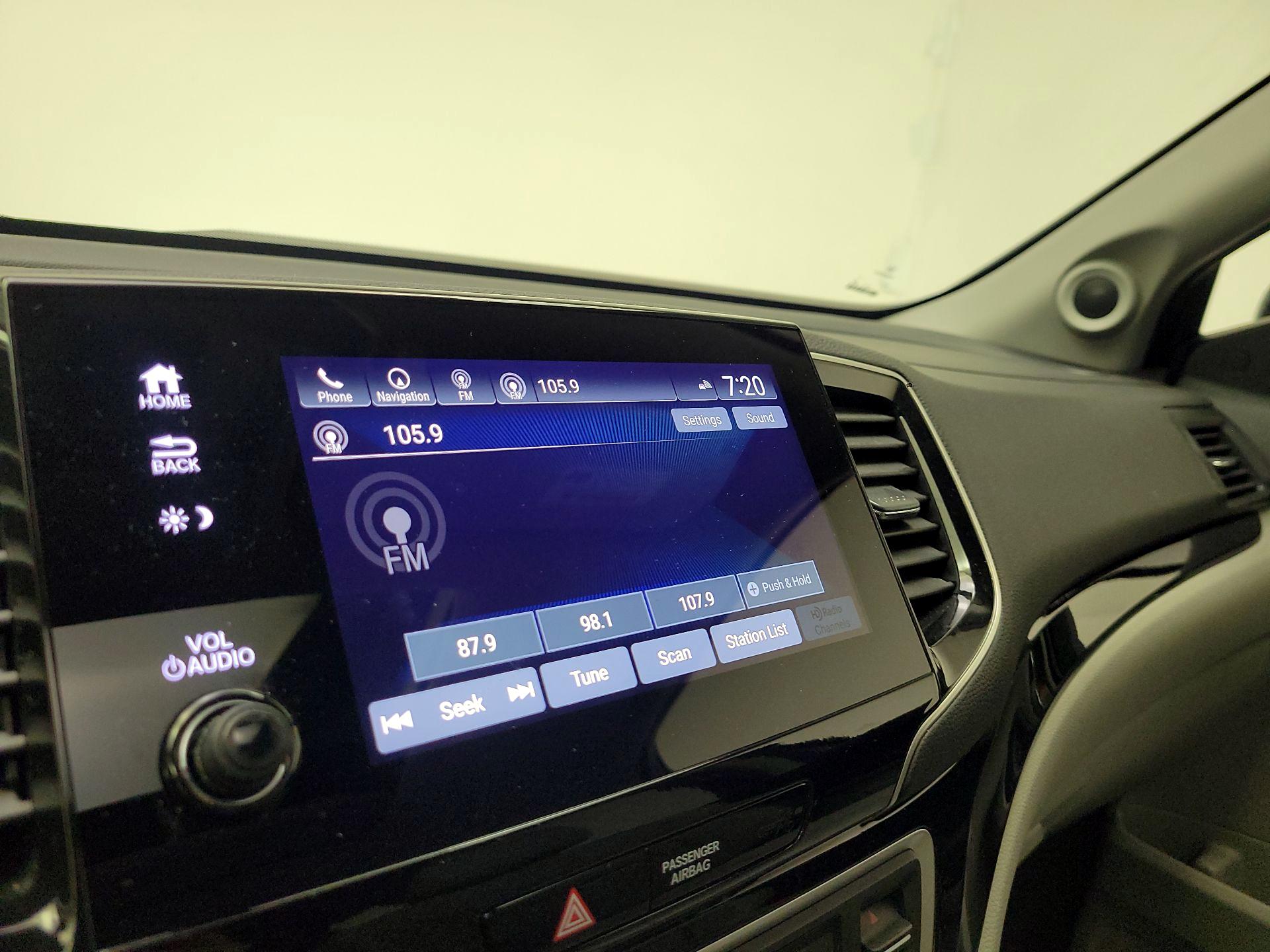 Thumbnail: 2021 Honda Pilot - 16