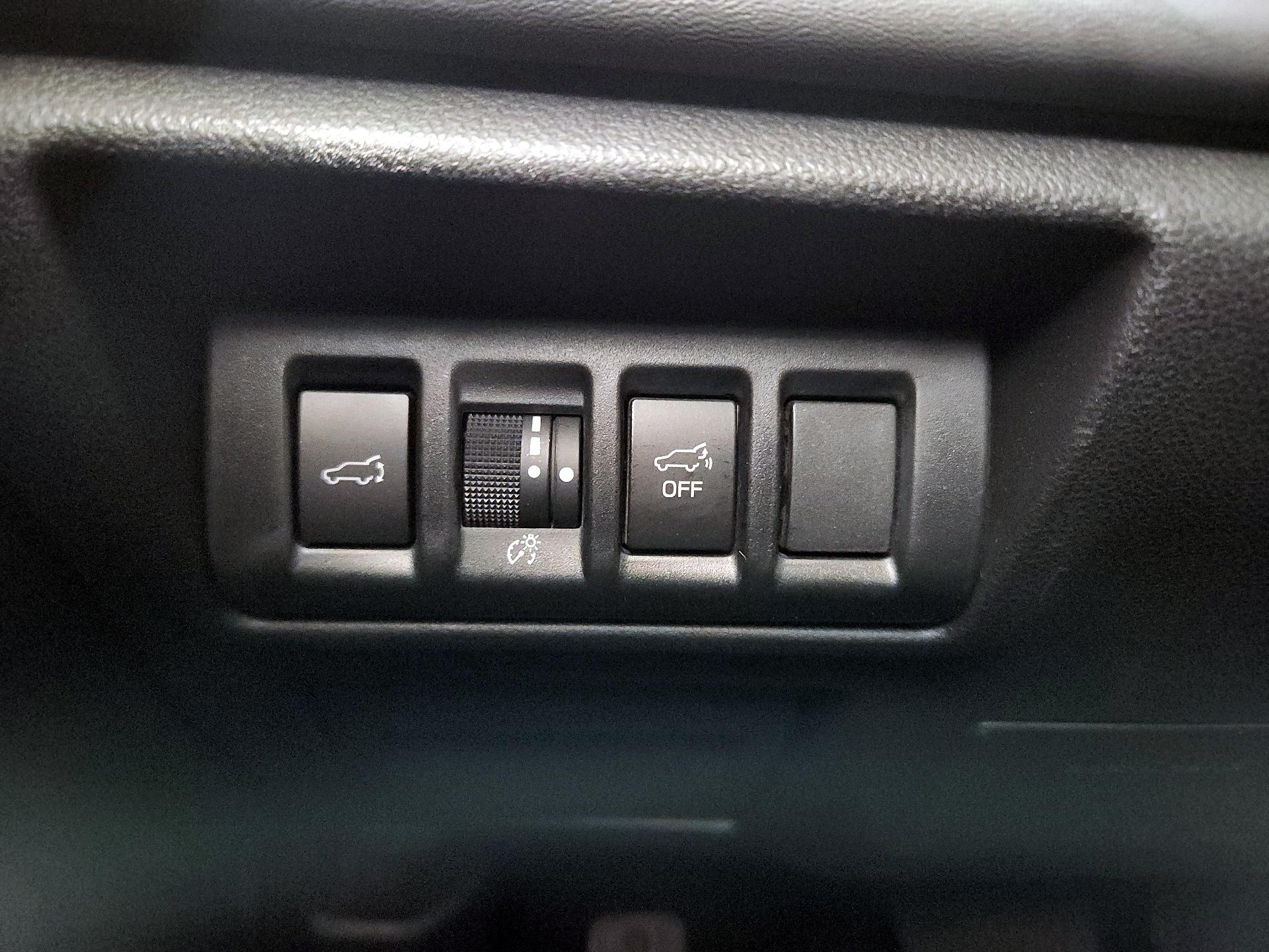 Thumbnail: 2022 Subaru Outback - 13