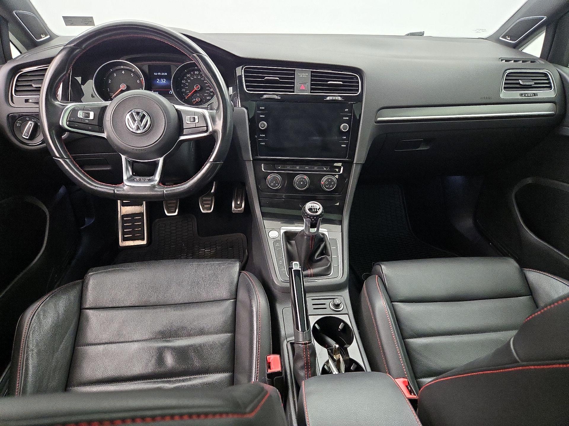 Thumbnail: 2019 Volkswagen Golf - 9