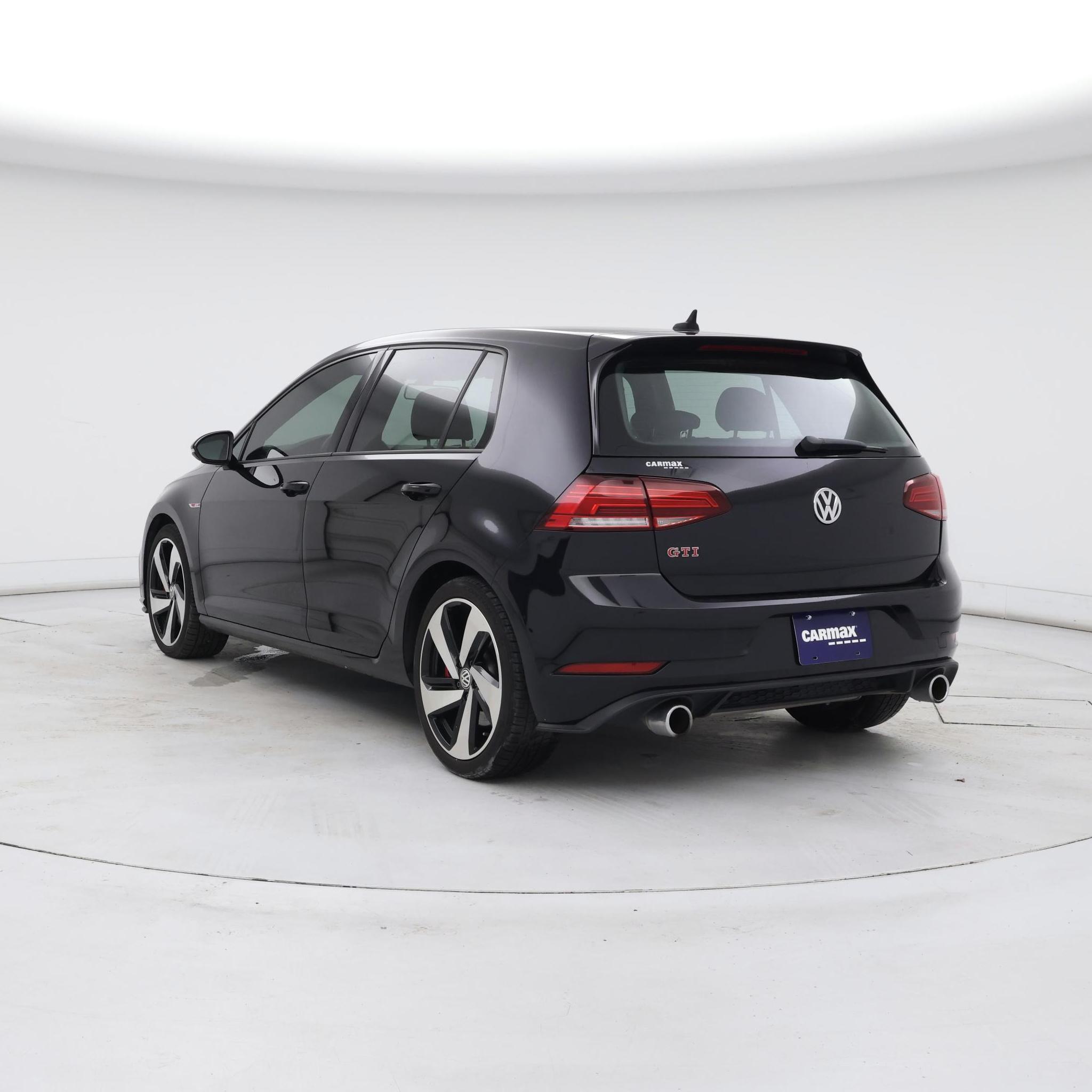 Thumbnail: 2019 Volkswagen Golf - 2