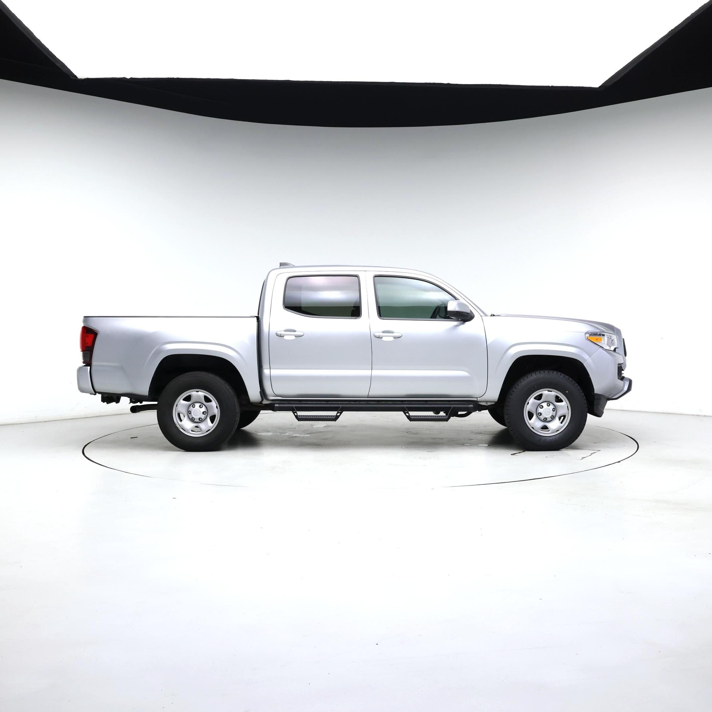 Thumbnail: 2022 Toyota Tacoma - 7