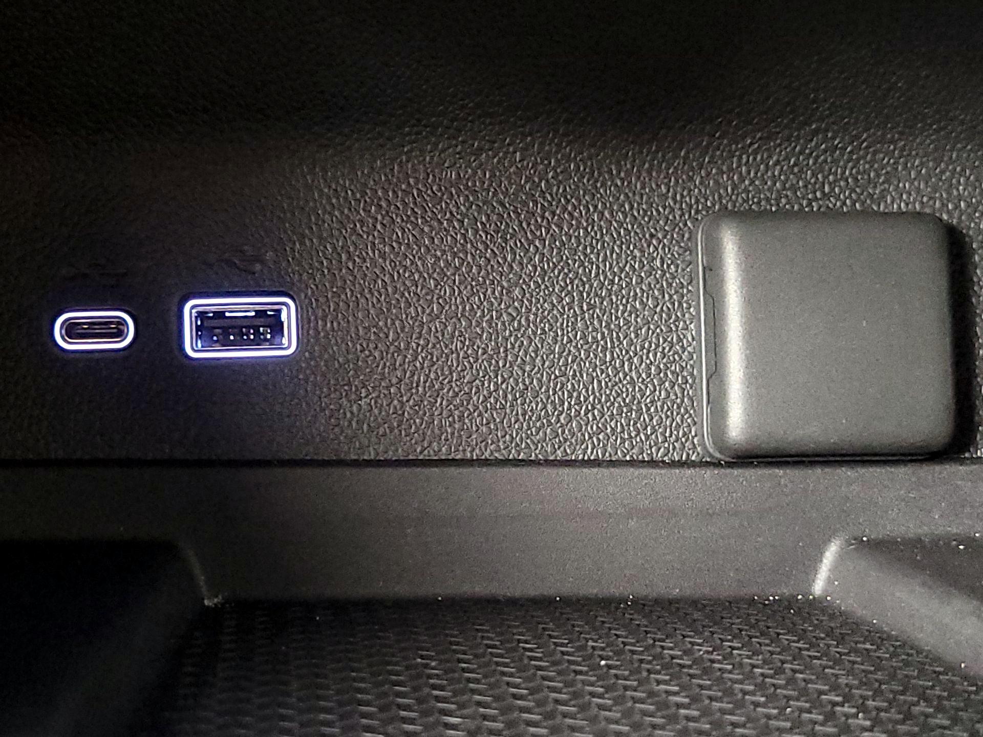 Thumbnail: 2024 Chevrolet Traverse - 18