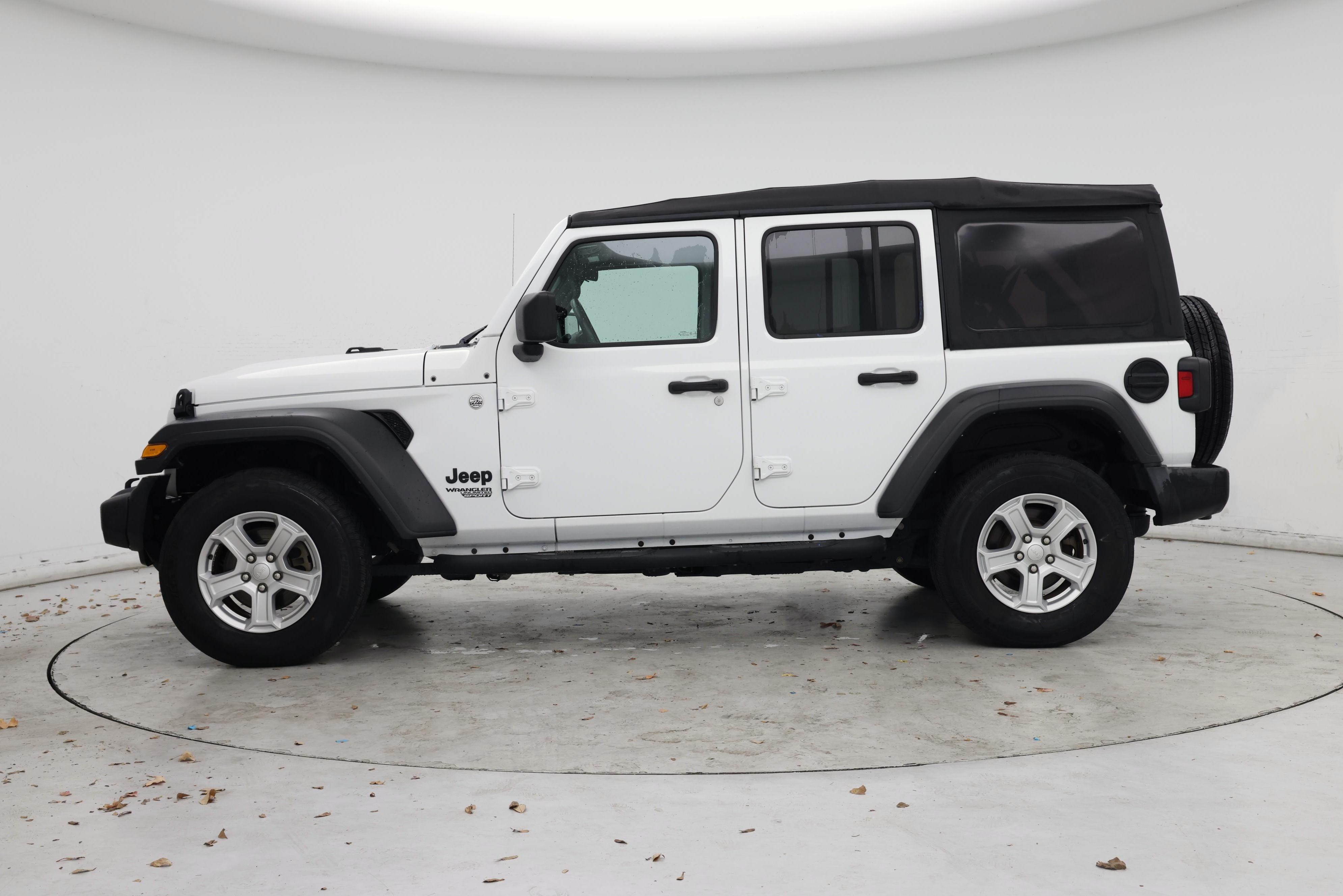 Thumbnail: 2021 Jeep Wrangler - 3
