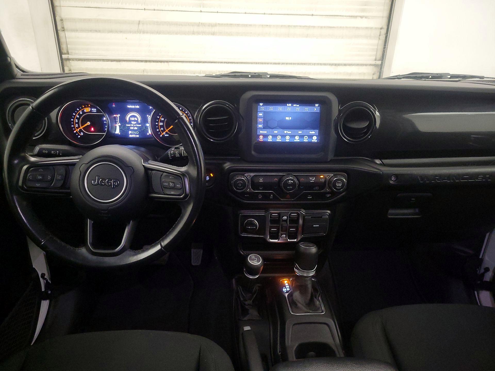 Thumbnail: 2021 Jeep Wrangler - 9