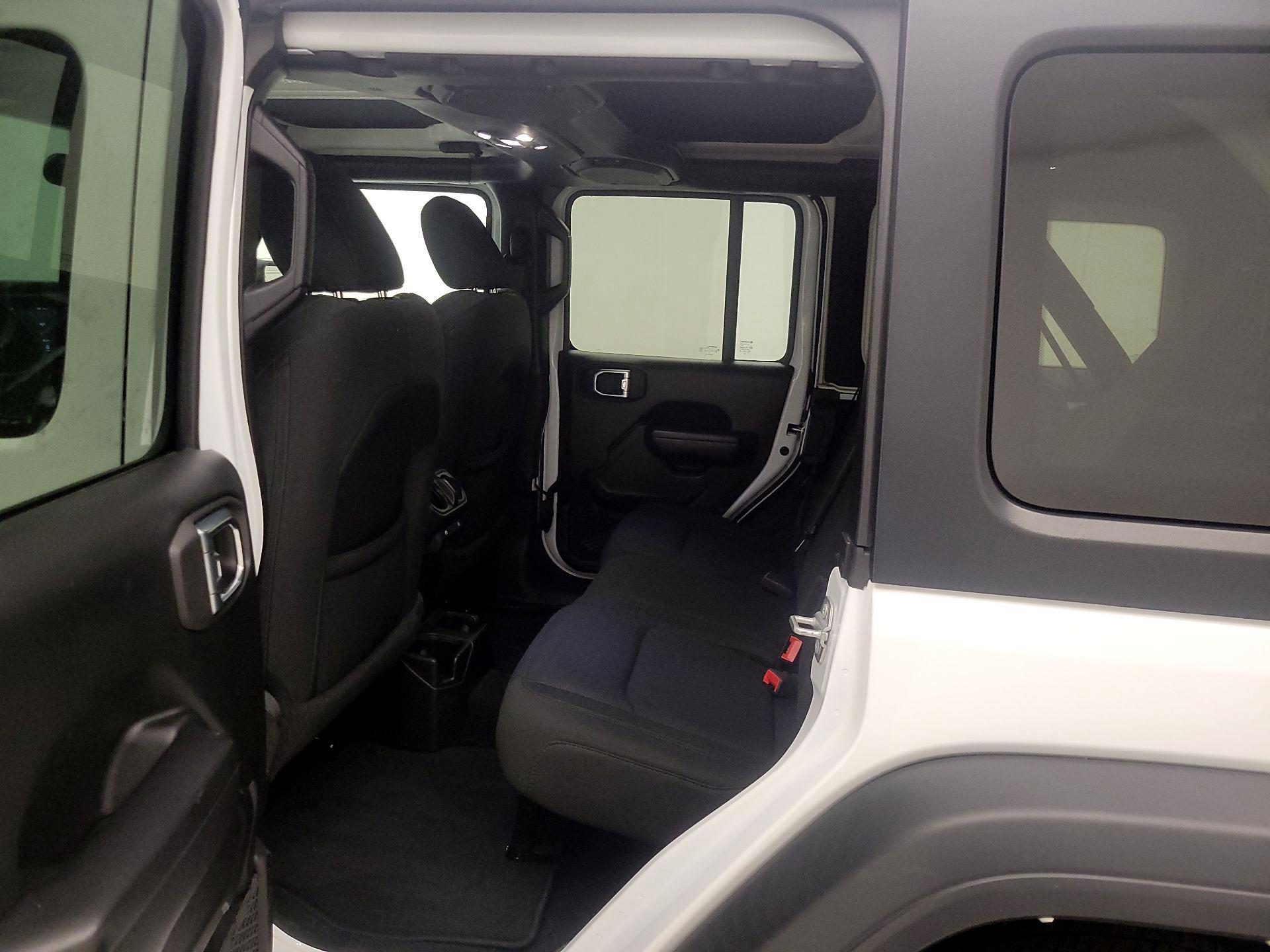 Thumbnail: 2021 Jeep Wrangler - 19