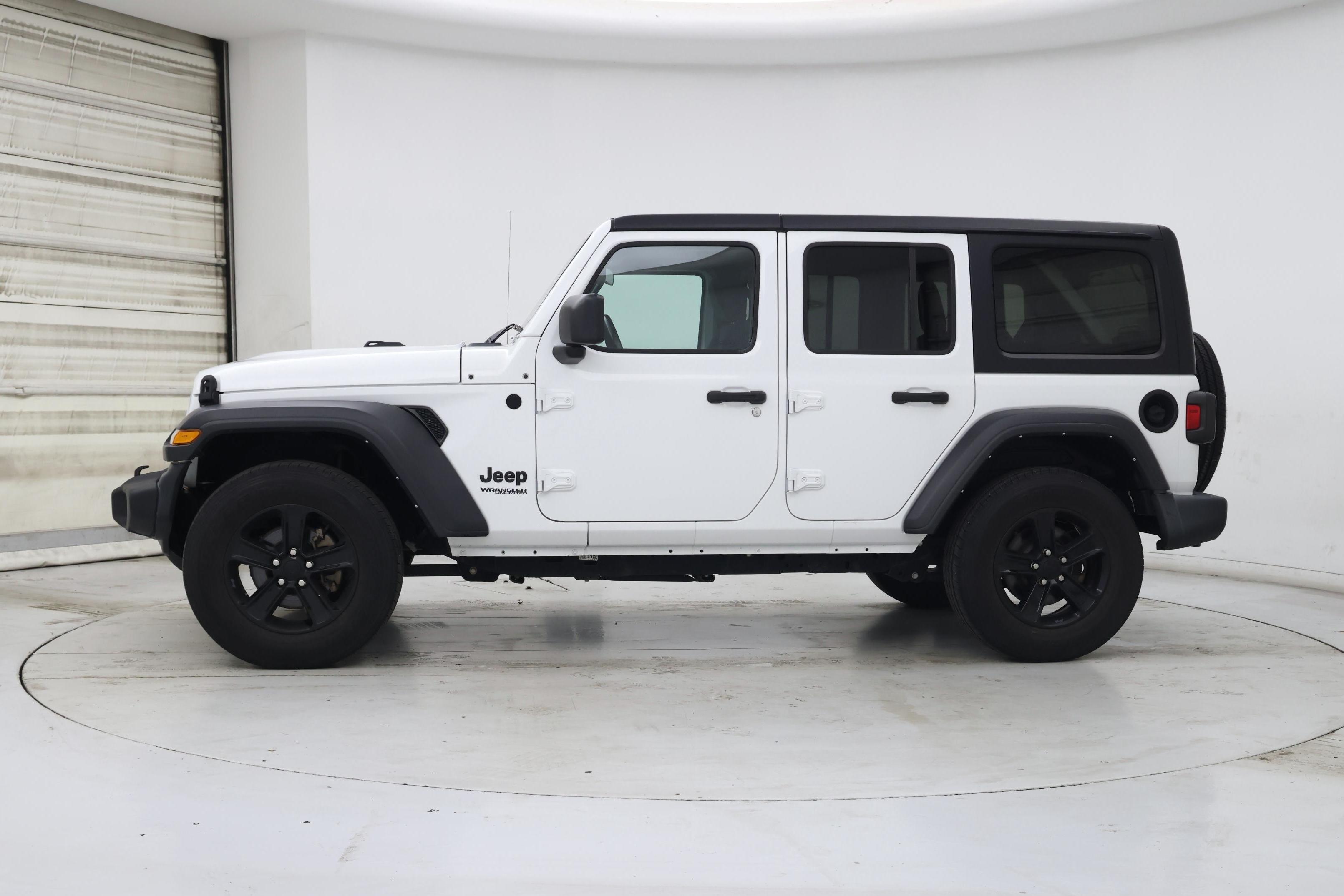 Thumbnail: 2021 Jeep Wrangler - 3