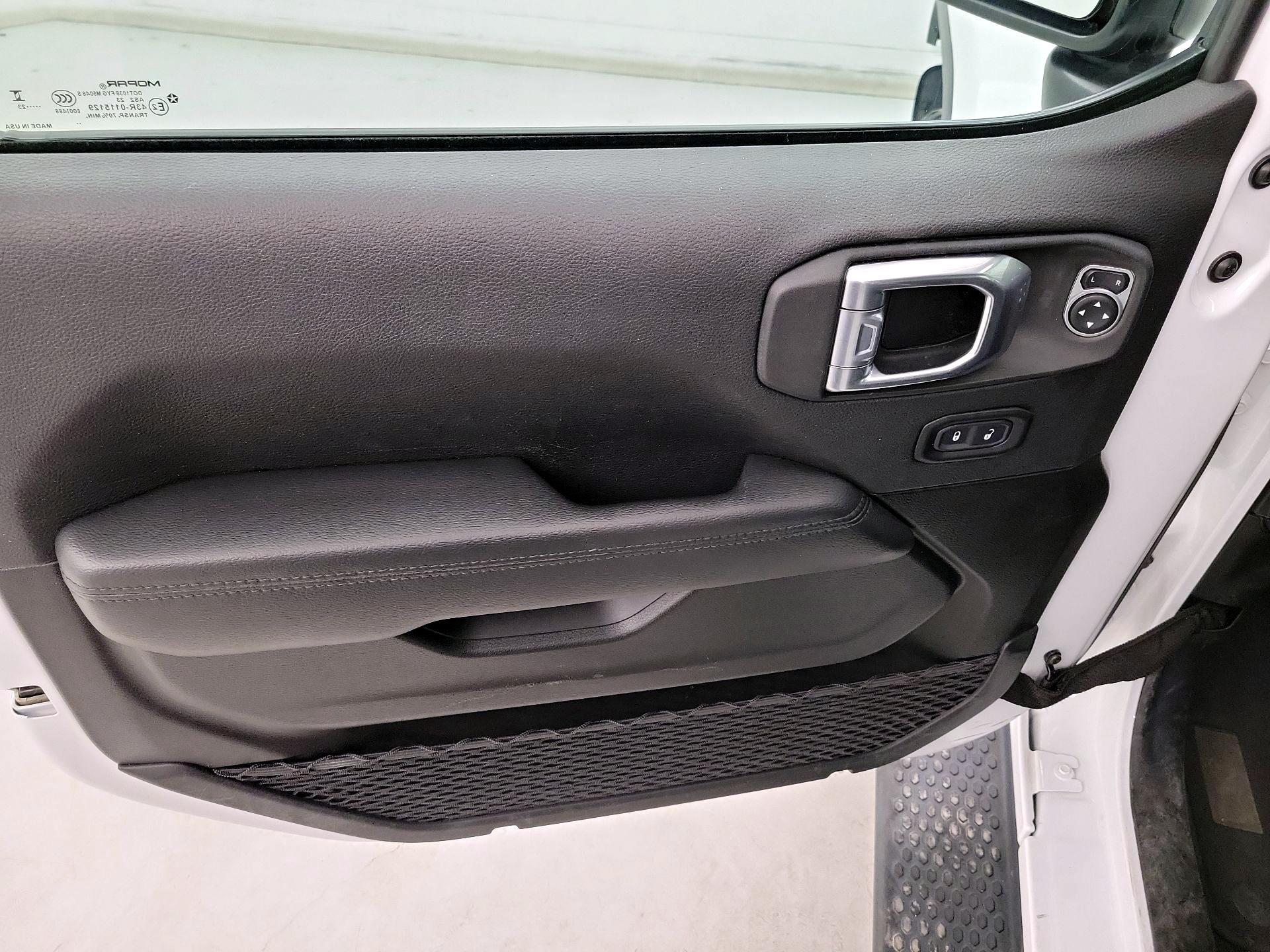 Thumbnail: 2023 Jeep Wrangler - 12