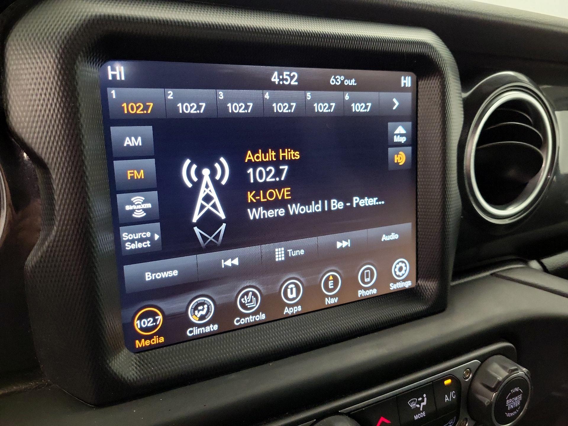 Thumbnail: 2023 Jeep Wrangler - 16