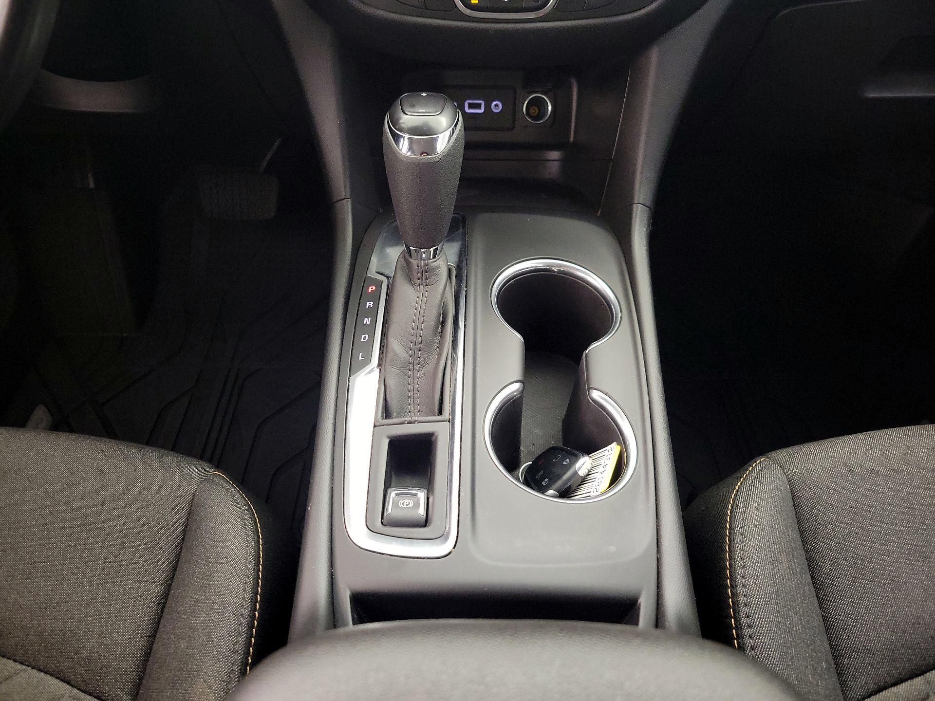 Thumbnail: 2020 Chevrolet Equinox - 17