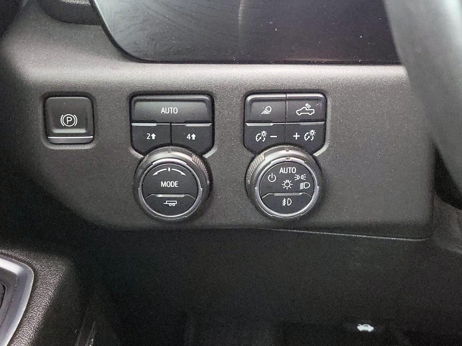 Thumbnail: 2024 Chevrolet Silverado 1500 - 13