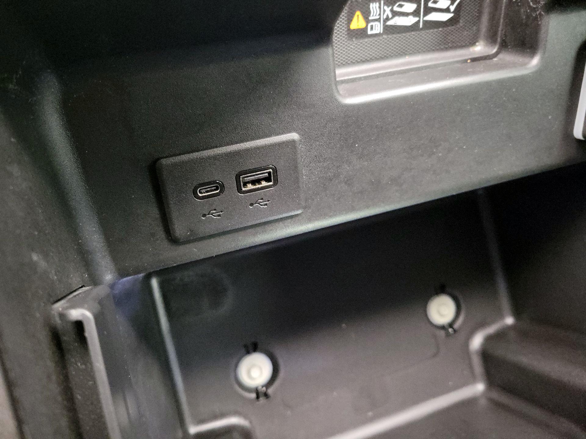 Thumbnail: 2024 Chevrolet Silverado 1500 - 19