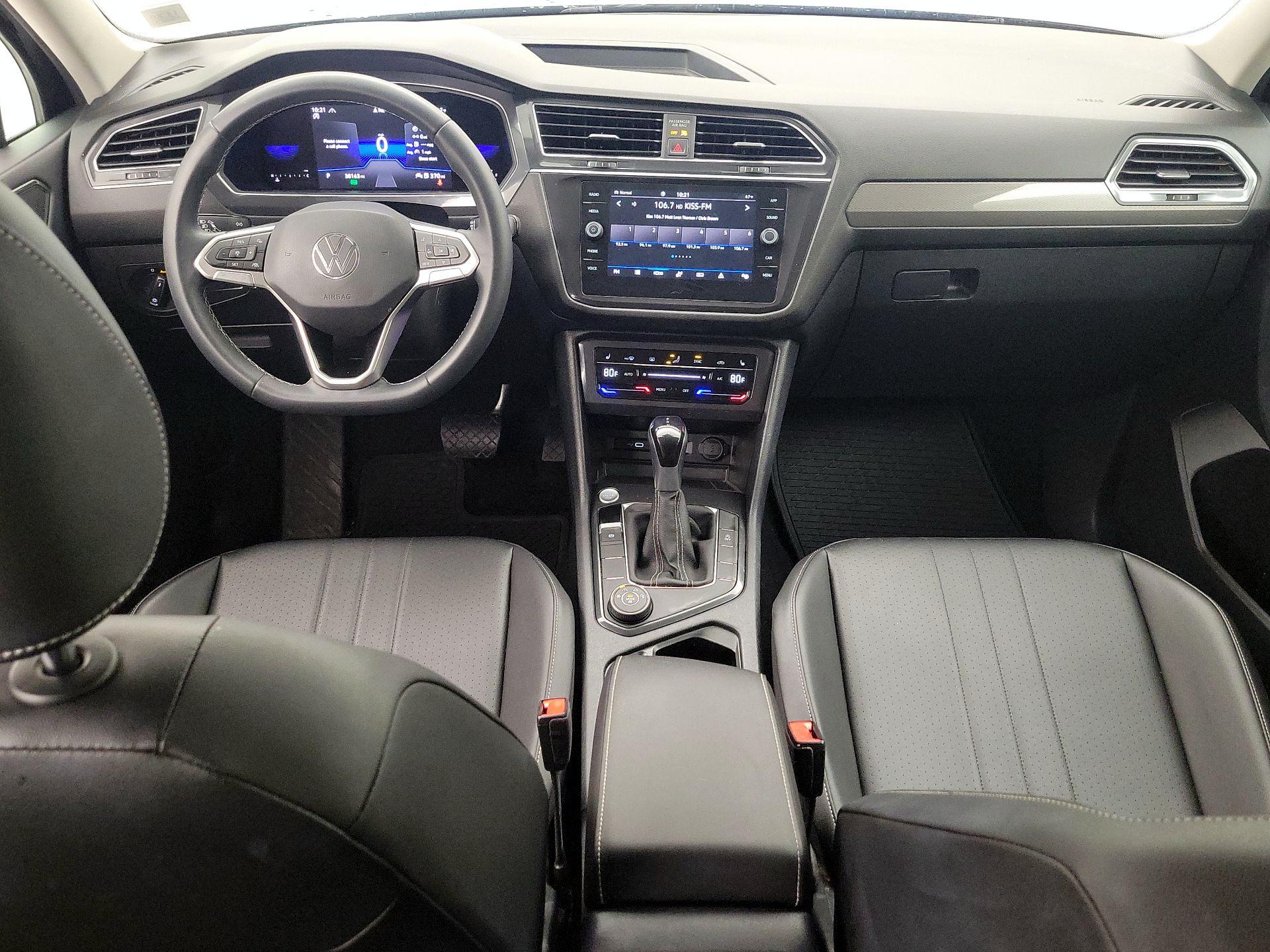 Thumbnail: 2022 Volkswagen Tiguan - 9