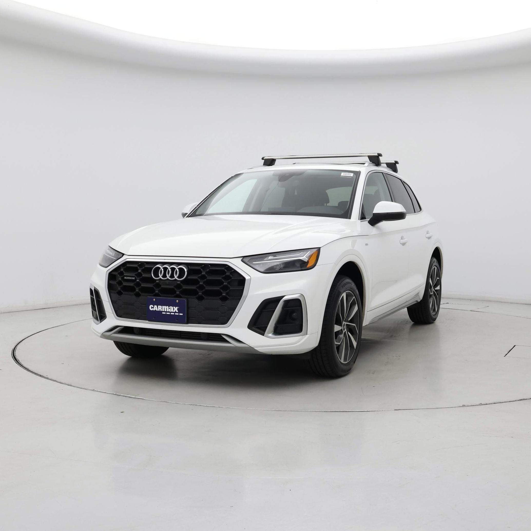 Thumbnail: 2023 Audi Q5 - 4