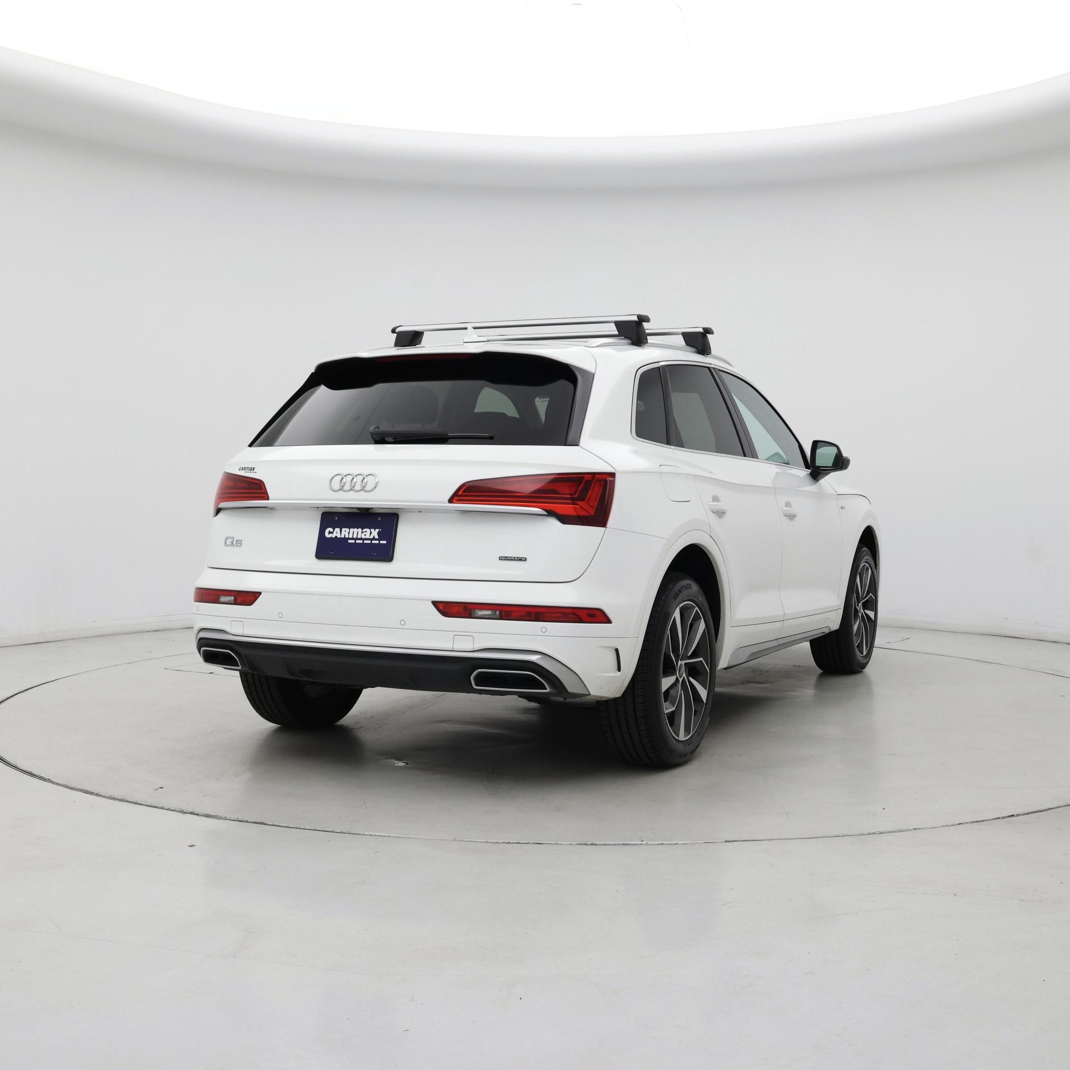 Thumbnail: 2023 Audi Q5 - 8