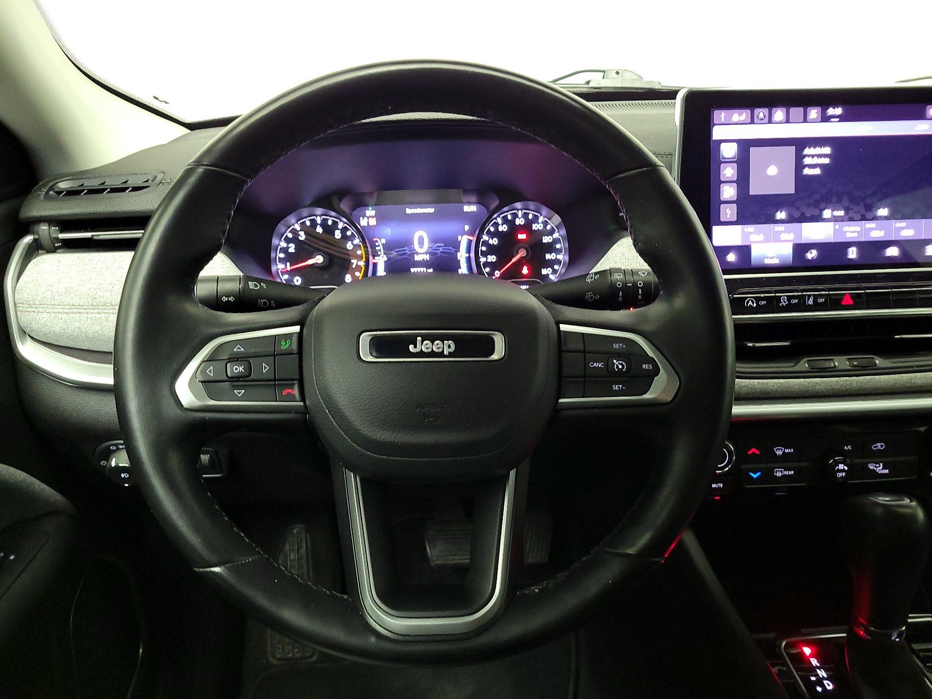 Thumbnail: 2022 Jeep Compass - 10