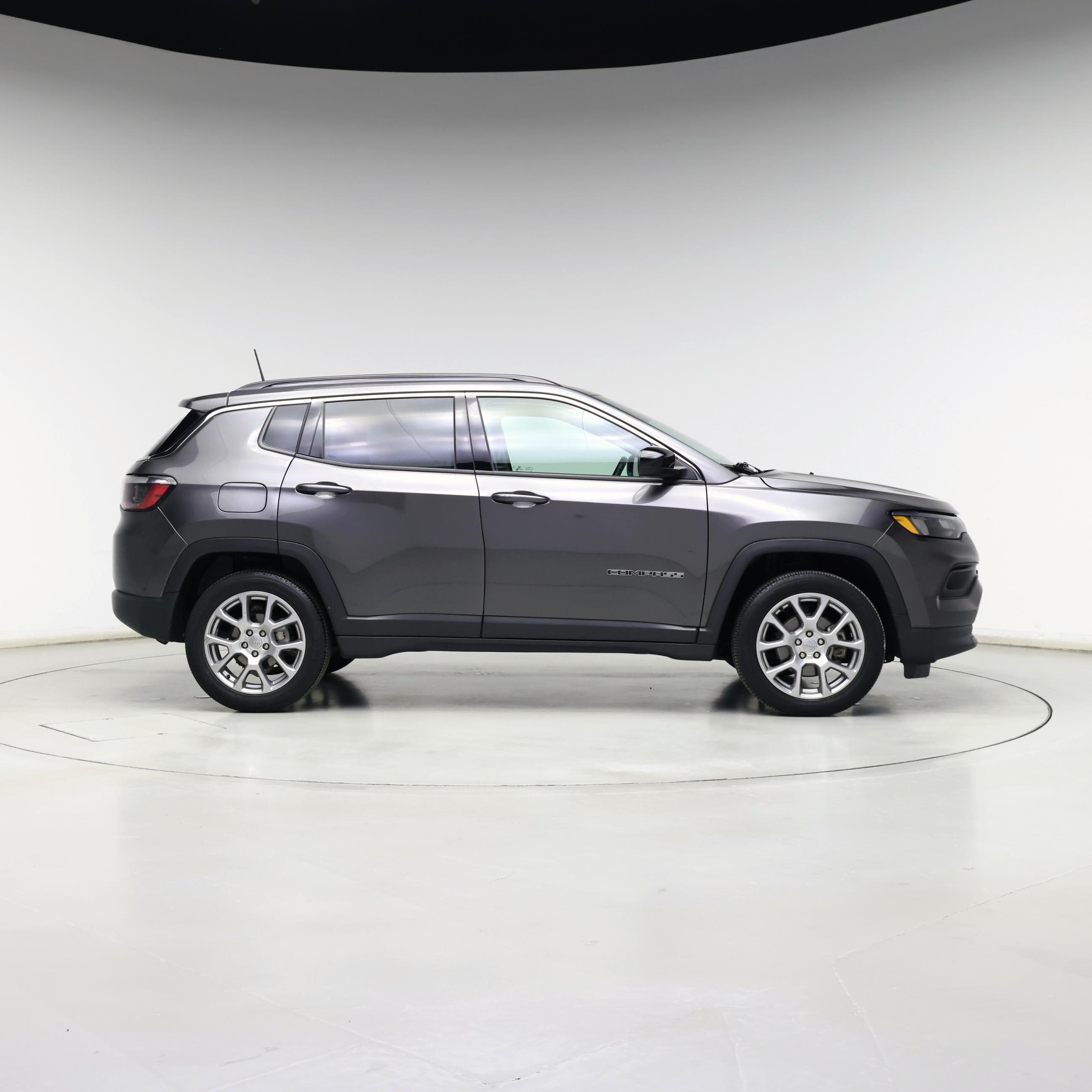 Thumbnail: 2022 Jeep Compass - 7
