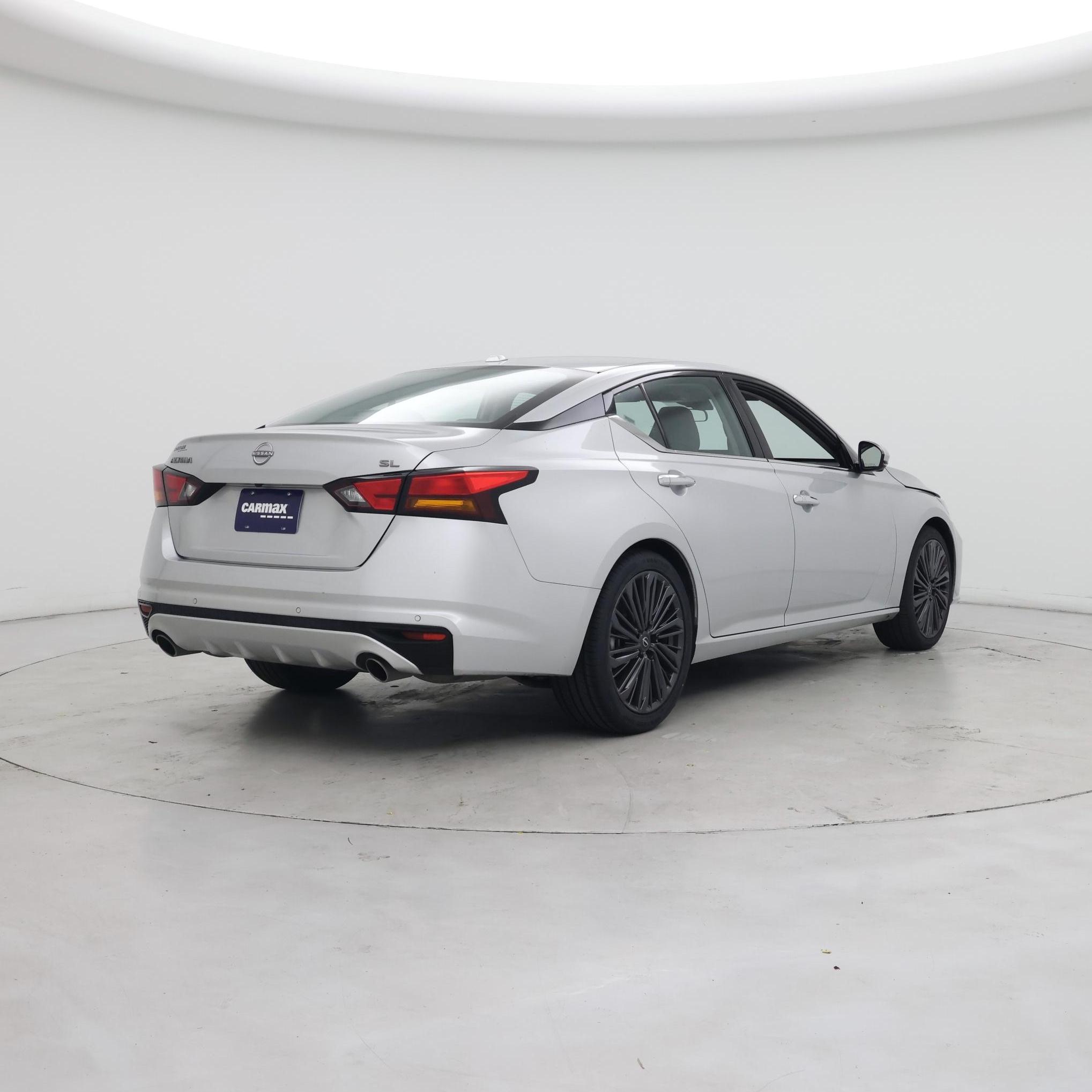 Thumbnail: 2023 Nissan Altima - 8