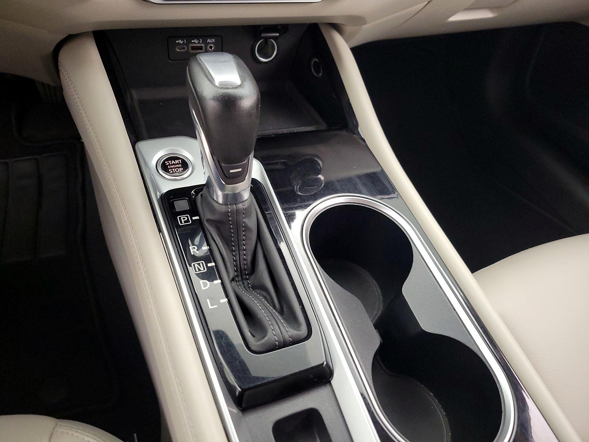 Thumbnail: 2022 Nissan Altima - 17