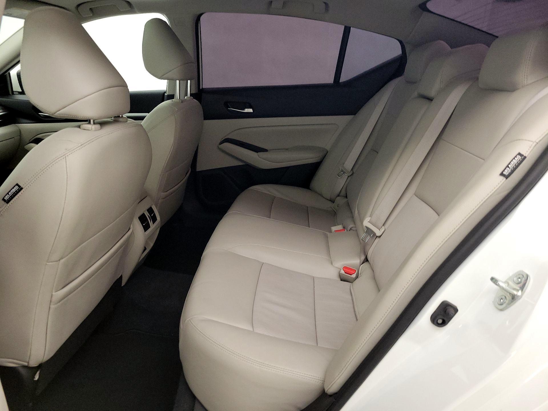 Thumbnail: 2022 Nissan Altima - 20