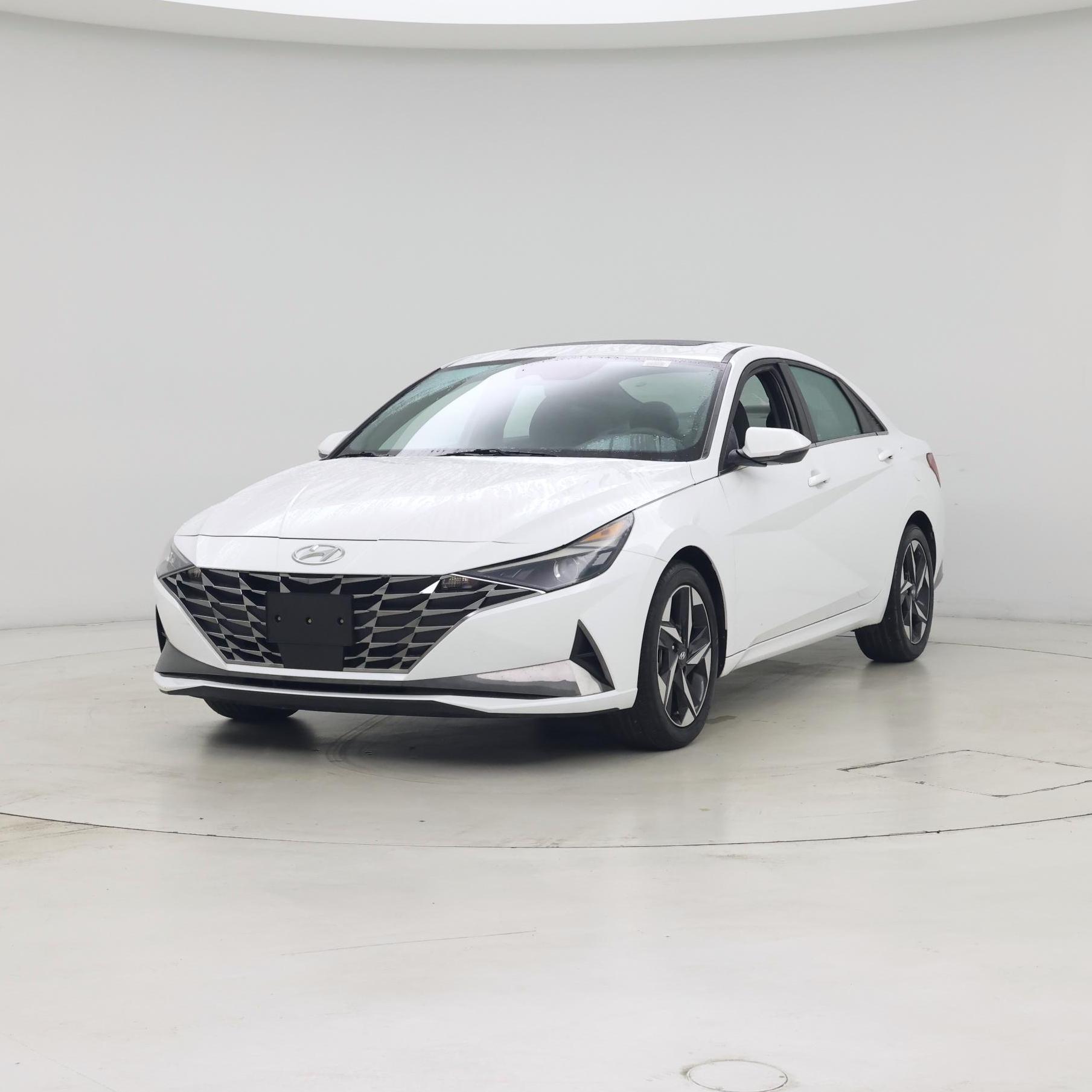 Thumbnail: 2021 Hyundai Elantra - 4