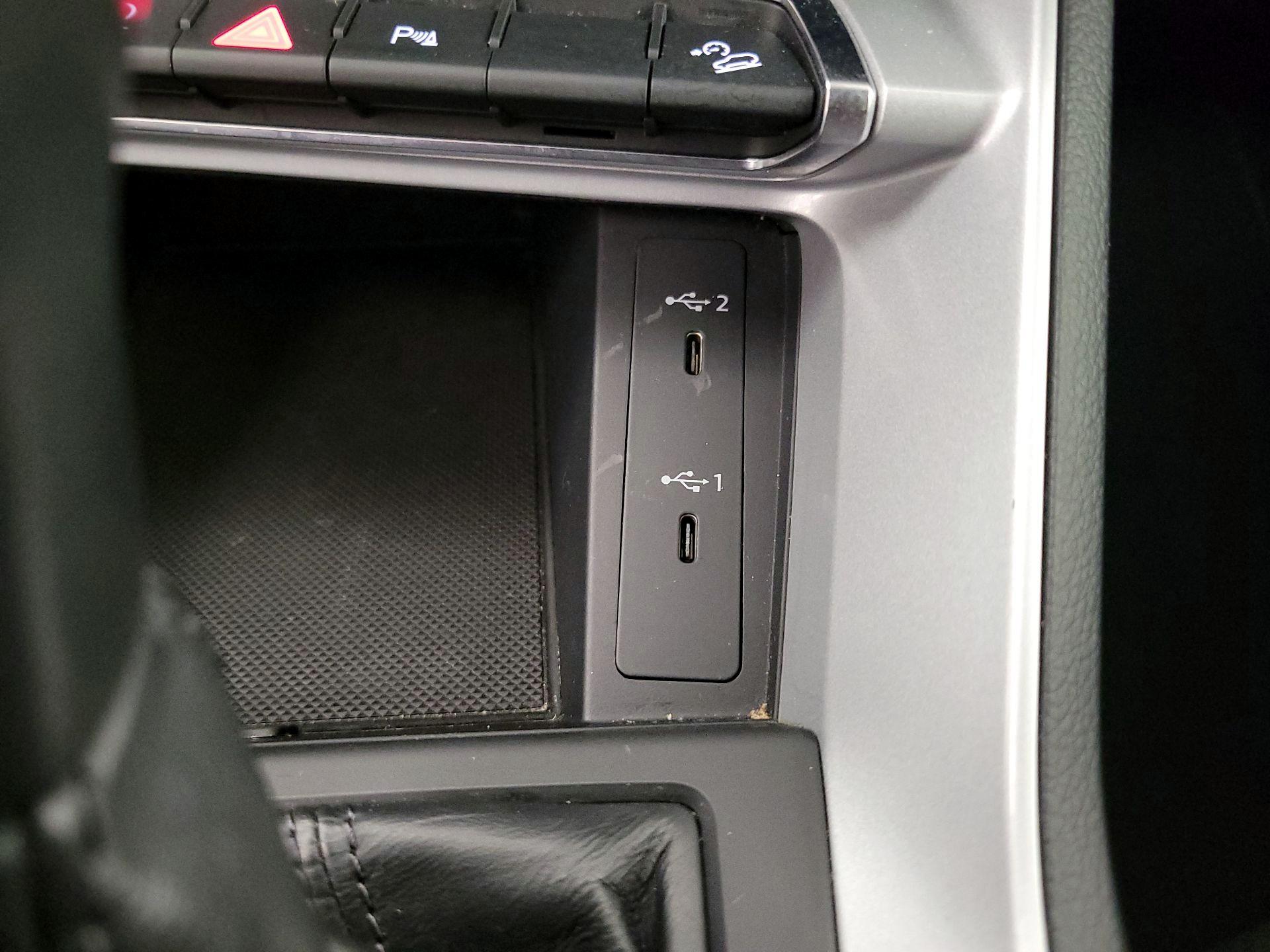 Thumbnail: 2022 Audi Q3 - 17