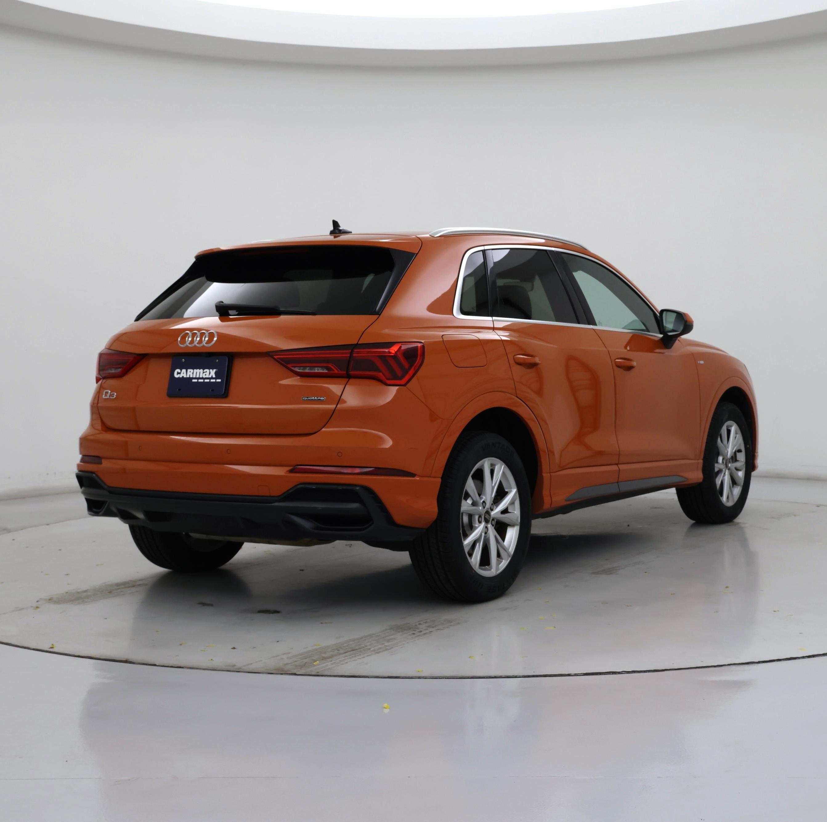 Thumbnail: 2022 Audi Q3 - 8