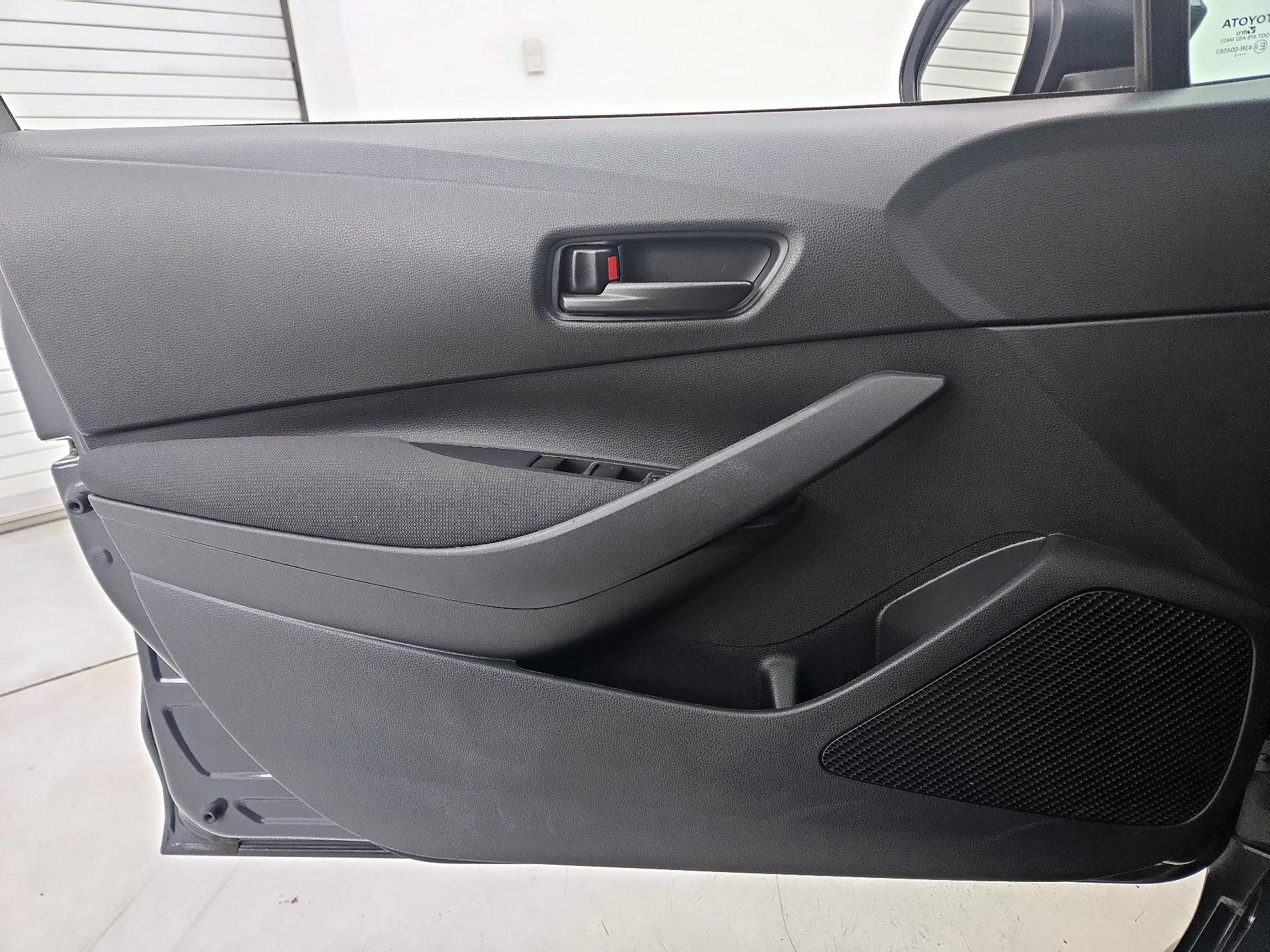 Thumbnail: 2023 Toyota Corolla - 12